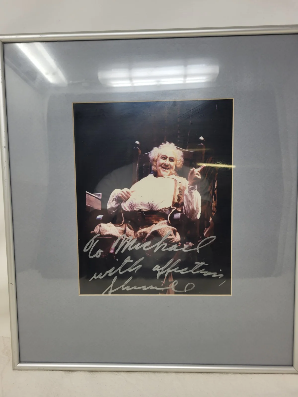 Sherrill Milnes Opera Baritone Autographed Framed Photo 16x14", image 2