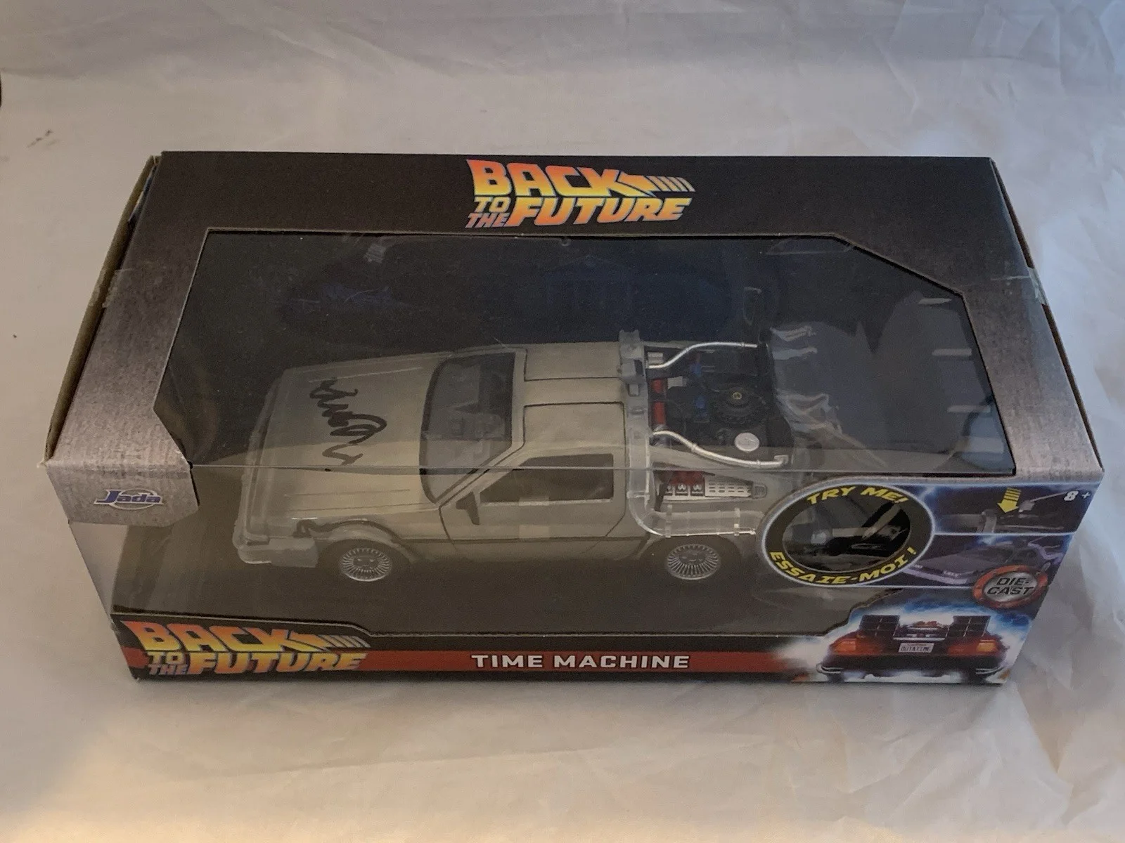Michael J. Fox — Michael J. Fox Signed 1:24 DeLorean Time Machine Back To The Future Beckett, image 3