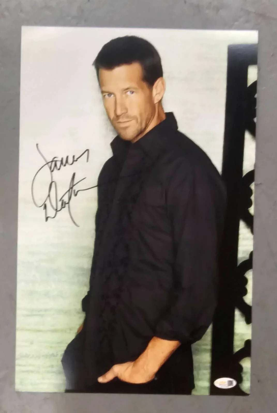 see title — James Denton Signed Autographed 11x17Photograph ( Desperate Housewives ) JSA