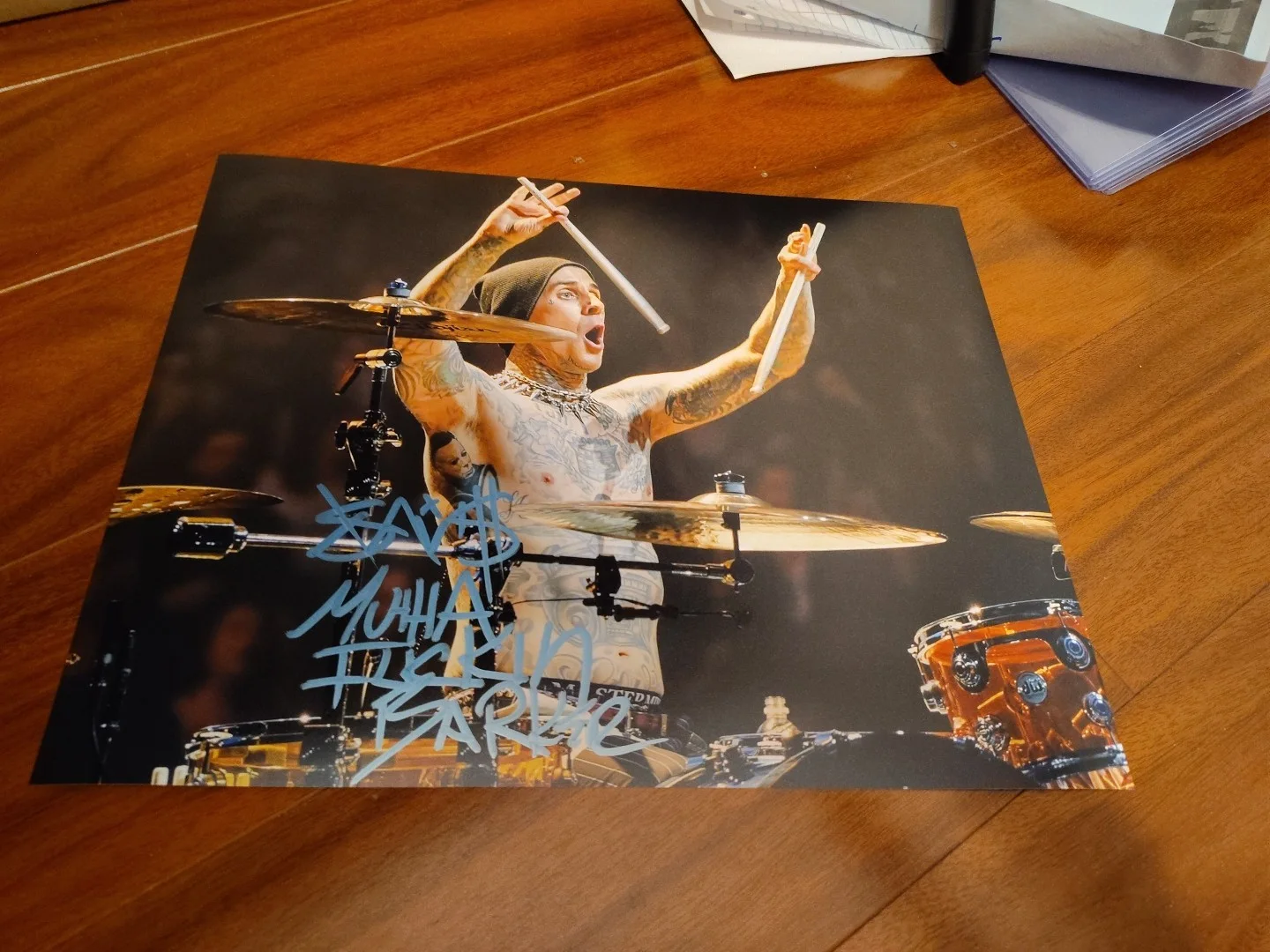 Travis Barker Signed 11x14 Blink 182 Inscribed Mf In Drummer Acrobats +44..., image 3
