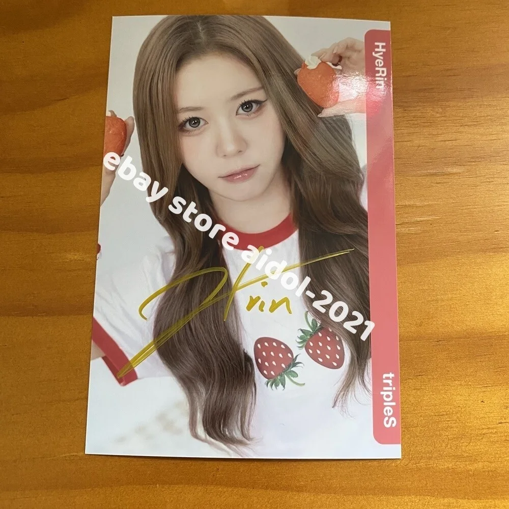tripleS Hyerin Autographed Signed Photo Picture K-POP 4*6 2025, изображение 3