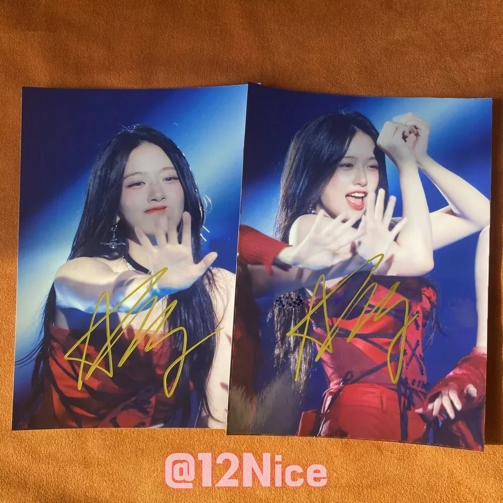 IVE An YuJin Autographed Signed Photo Autographs K-POP 4*6 2024A, изображение 2