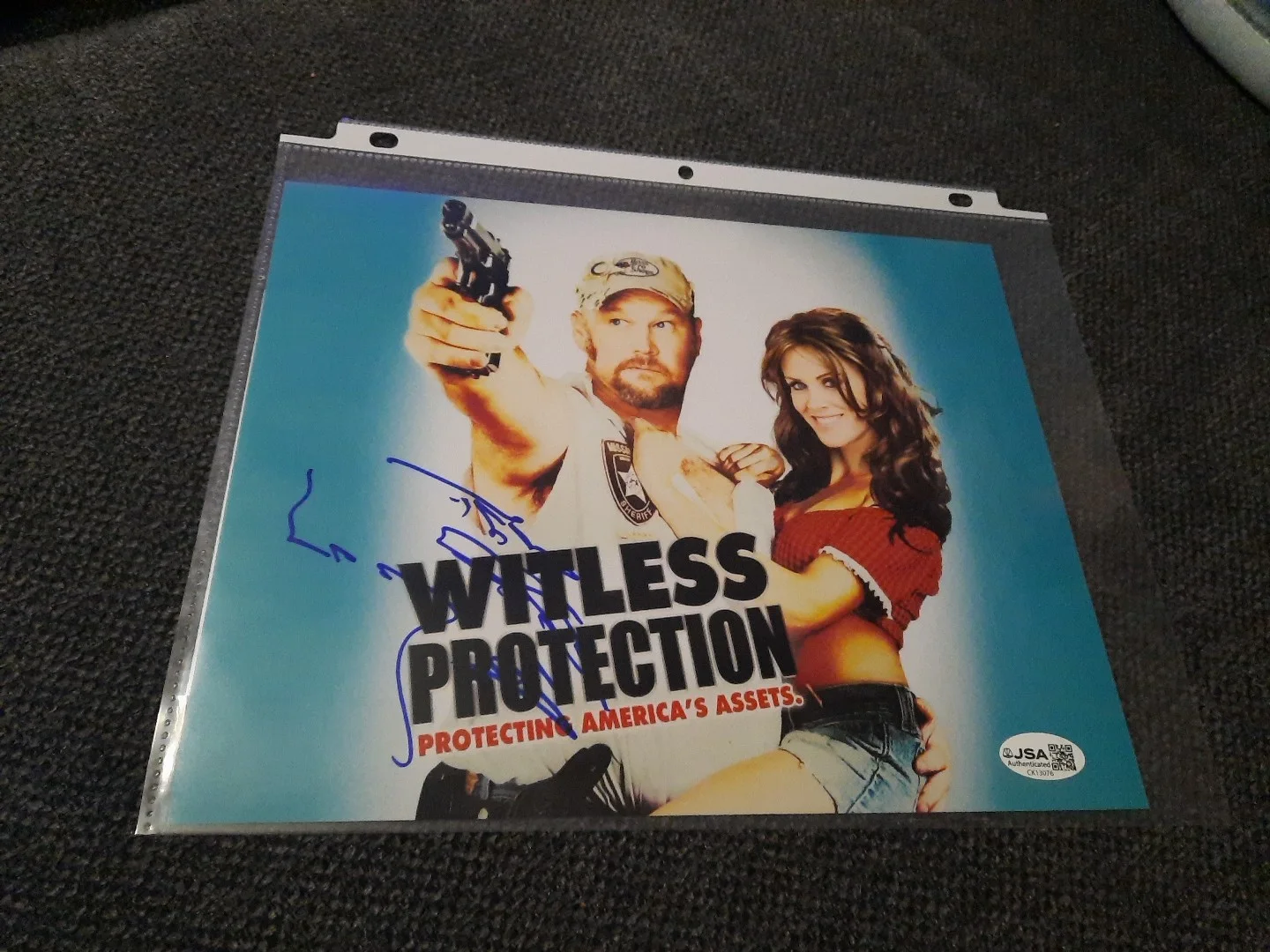 Larry the Cable Guy — Larry The Cable Guy Comedian Autographed 8x10 Photo With COA JSA