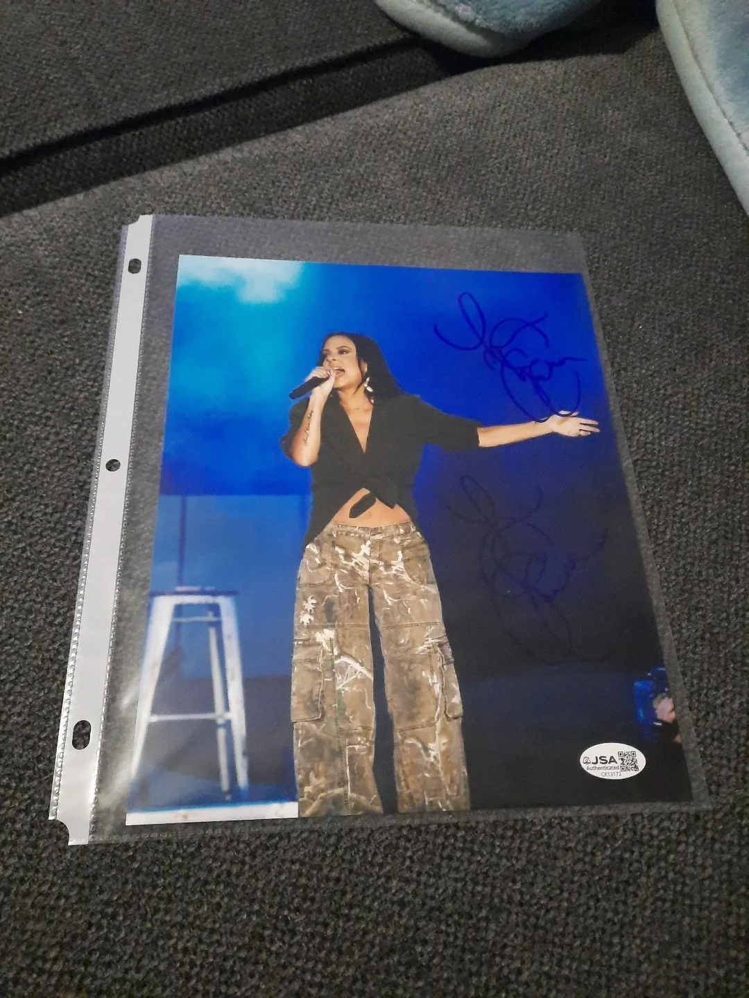 Sara Evans — Sara Evans Country Singer Autographed 8x10 Photo With COA JSA