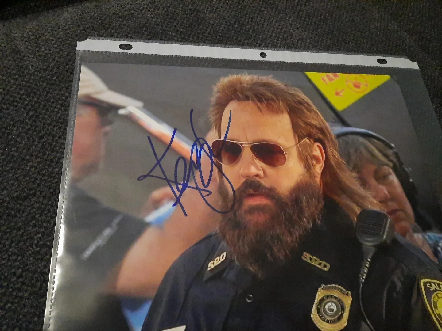 Kevin James — Kevin James Movie Star Autographed 8x10 Photo With COA JSA, изображение 2
