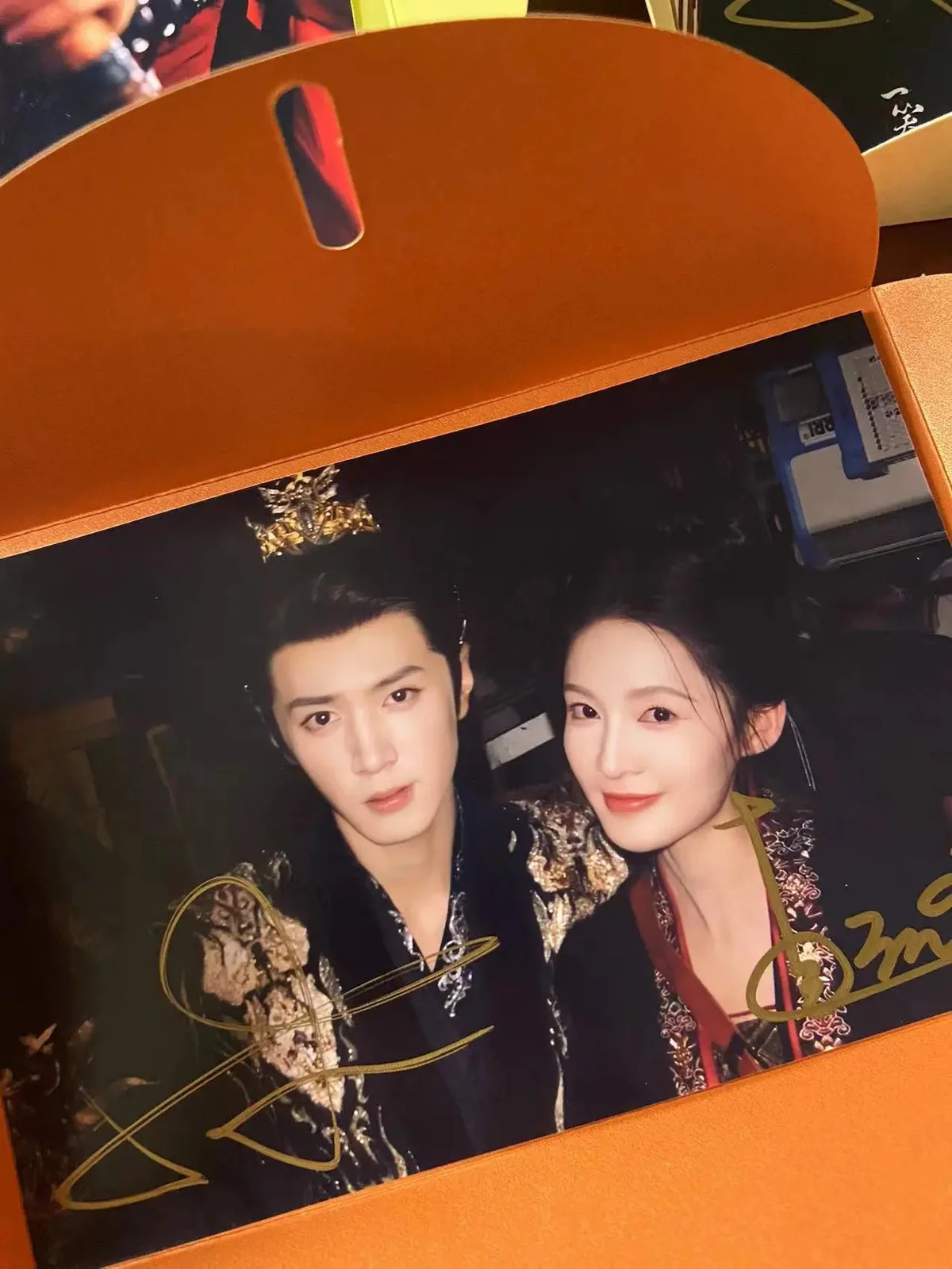 Fated Hearts Chen Zheyuan Li Qin Autographed Signed Photos Collection 一笑随歌, изображение 3