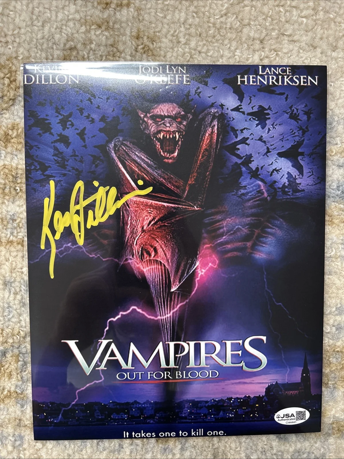 Kevin Dillon — Kevin Dillon Signed Vampires Out For Blood 8x10 Color Photo JSA Authenticated