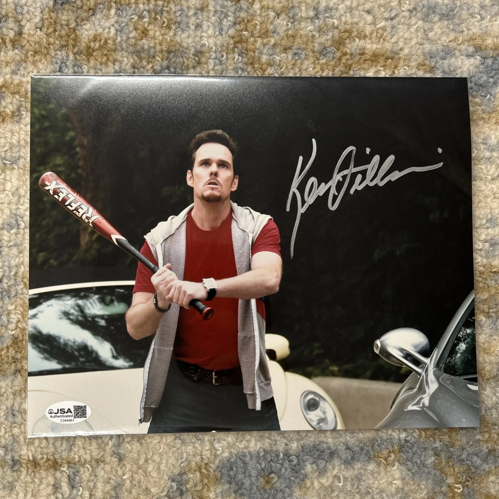 Kevin Dillon — Kevin Dillon Entourage Signed 8x10 Color Photo JSA Authenticated Drama A1