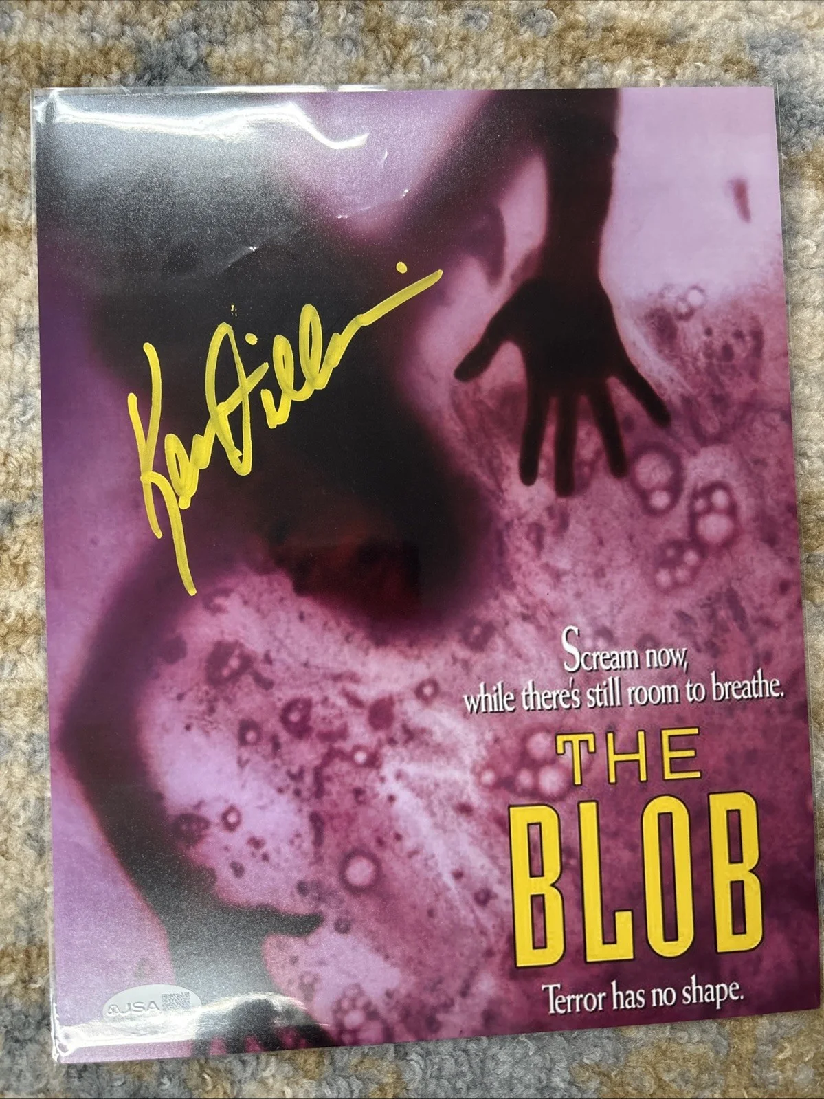Kevin Dillon — Kevin Dillon The Blob Signed 8x10 Color Photo JSA Authenticated B2