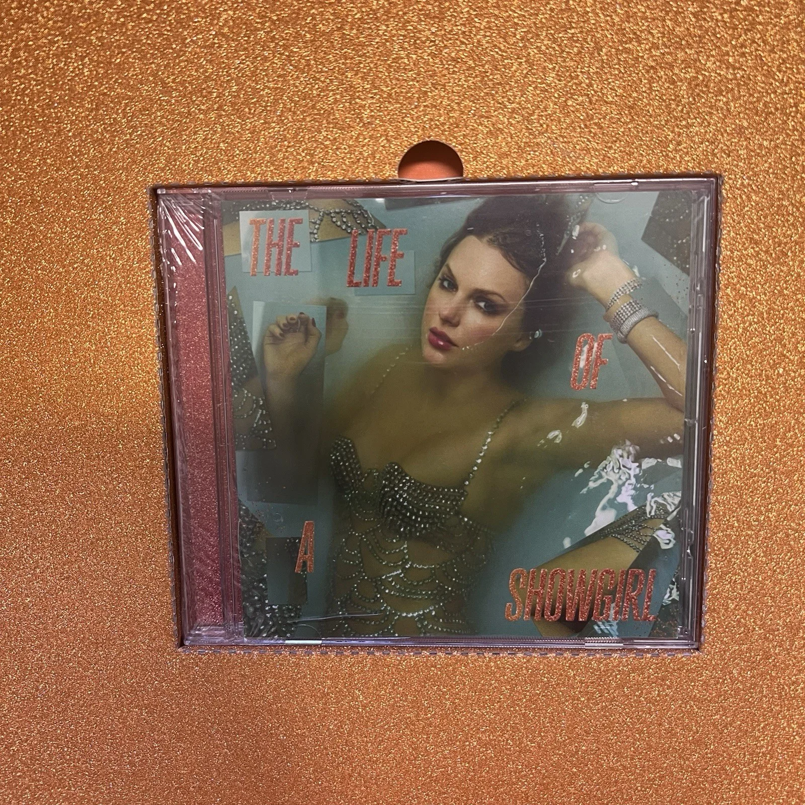 Taylor Swift The Life Of A Showgirl Orange Glitter Box sealed CD Only Deluxe, изображение 4