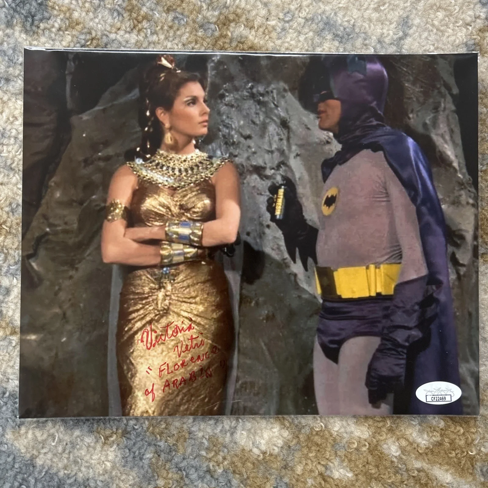 Victoria Vetri — Victoria Vetri Batman Florence of Arabia Signed Photo JSA Authenticated C