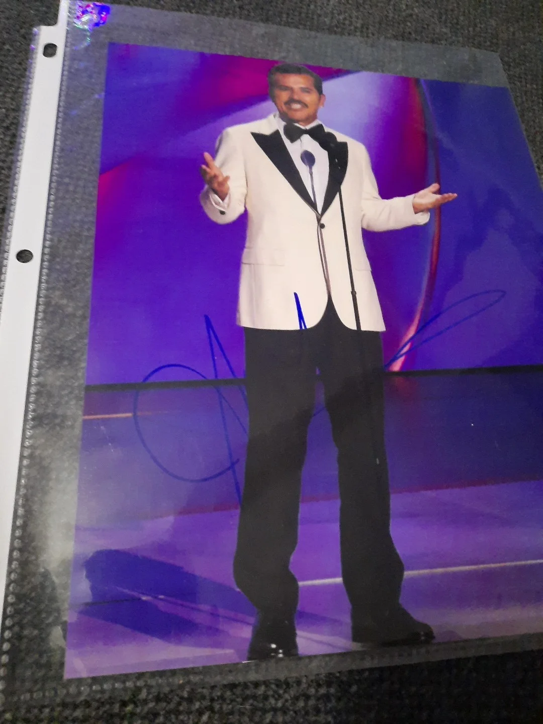 John Leguizamo — John Leguizamo Actor Comedian Signed 8x10 Autographed Photo JSA, изображение 2