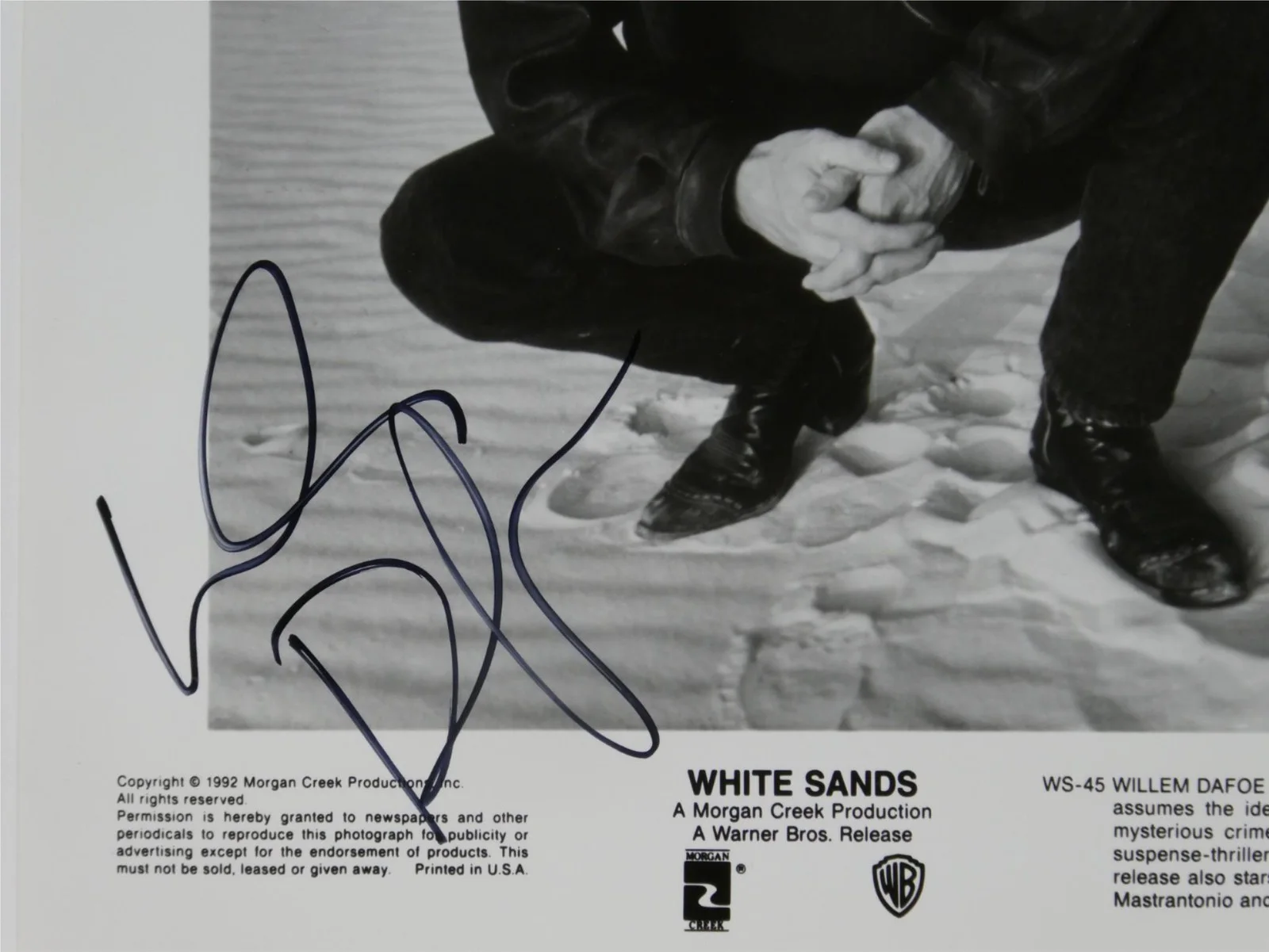 Willem Dafoe — Willem Dafoe Signed B&W 8x10 Promo Photo White Sands Autographed JSA COA, image 3
