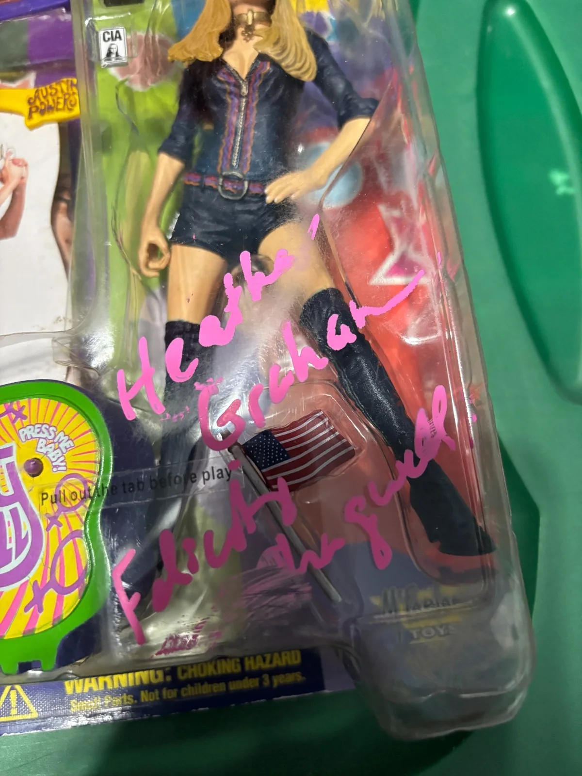 HEATHER GRAHAM — AUSTIN POWERS FELICITY SHAGWELL FIGURE SIGNED BY HEATHER GRAHAM W/PROOF JSA, изображение 2