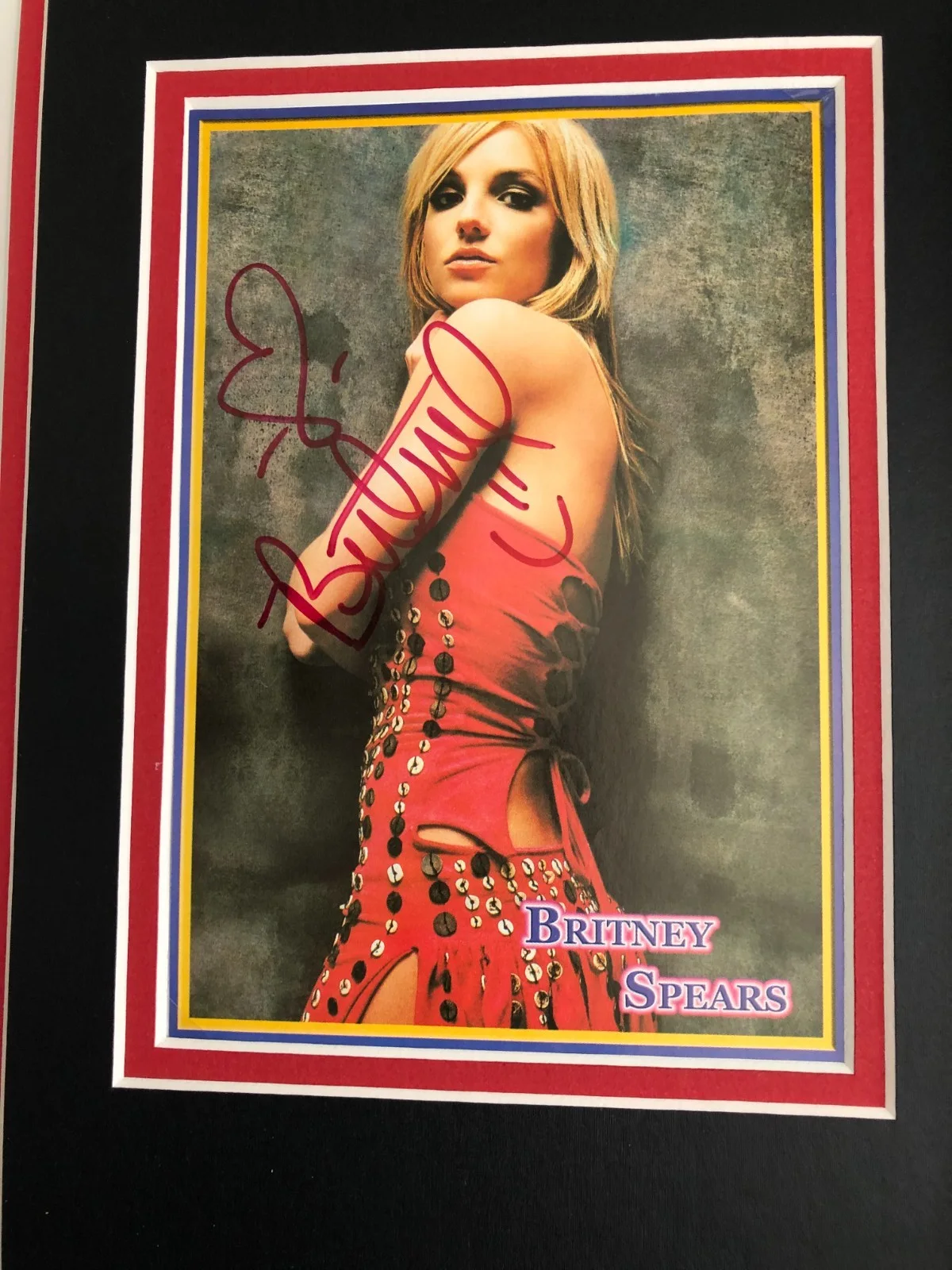 BRITNEY SPEARS SIGNED 12X16 DOUBLE MATTED FRAMED PHOTO DISPLAY JSA COA, image 3