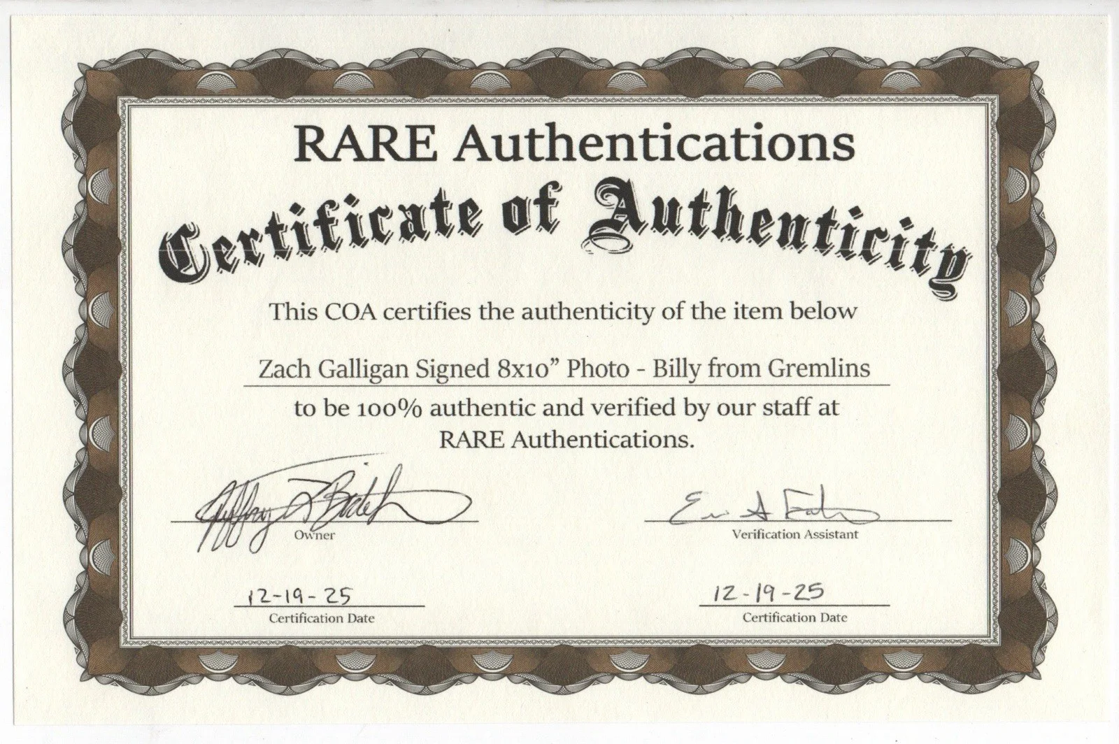 Zach Gilligan — ZACH GALLIGAN BILLY GREMLINS SIGNED AUTOGRAPHED 8X10” Color Photo W/COA, image 2