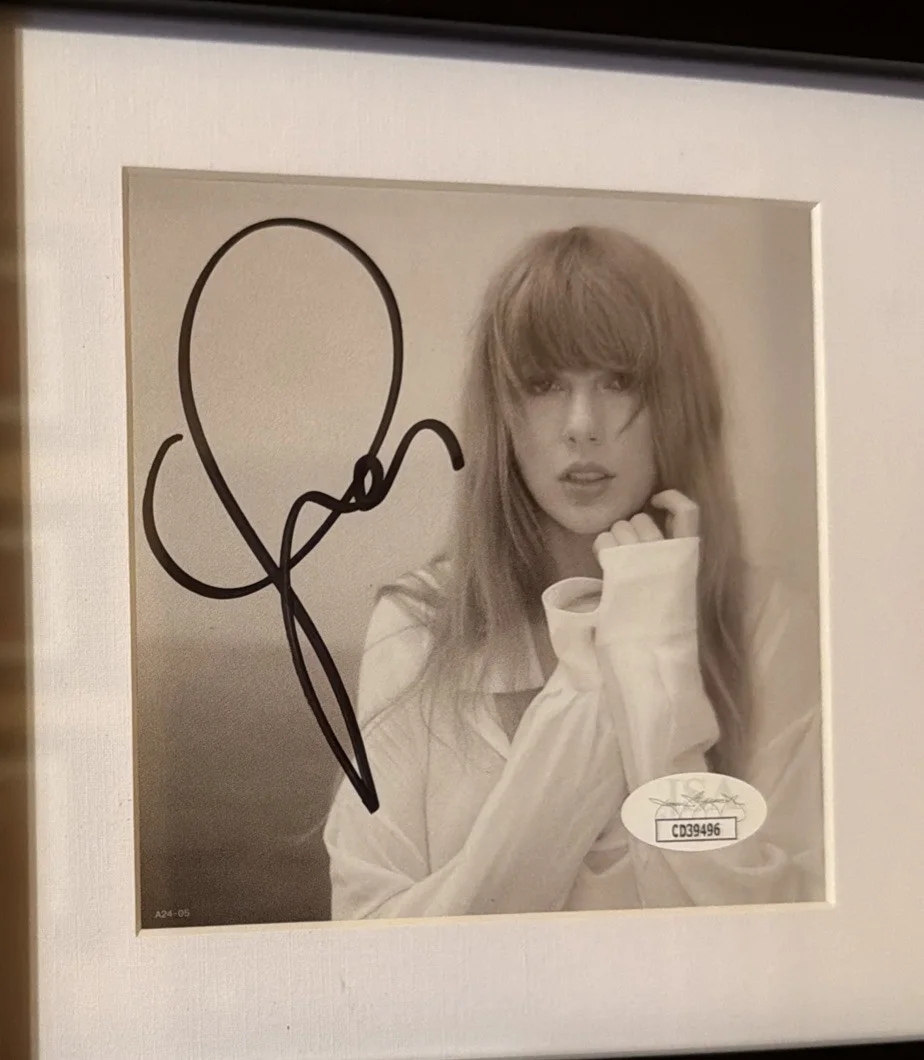 SIGNED Taylor Swift Tortured Poets Department Framed CD COA JSA Authentic Auto, image 2