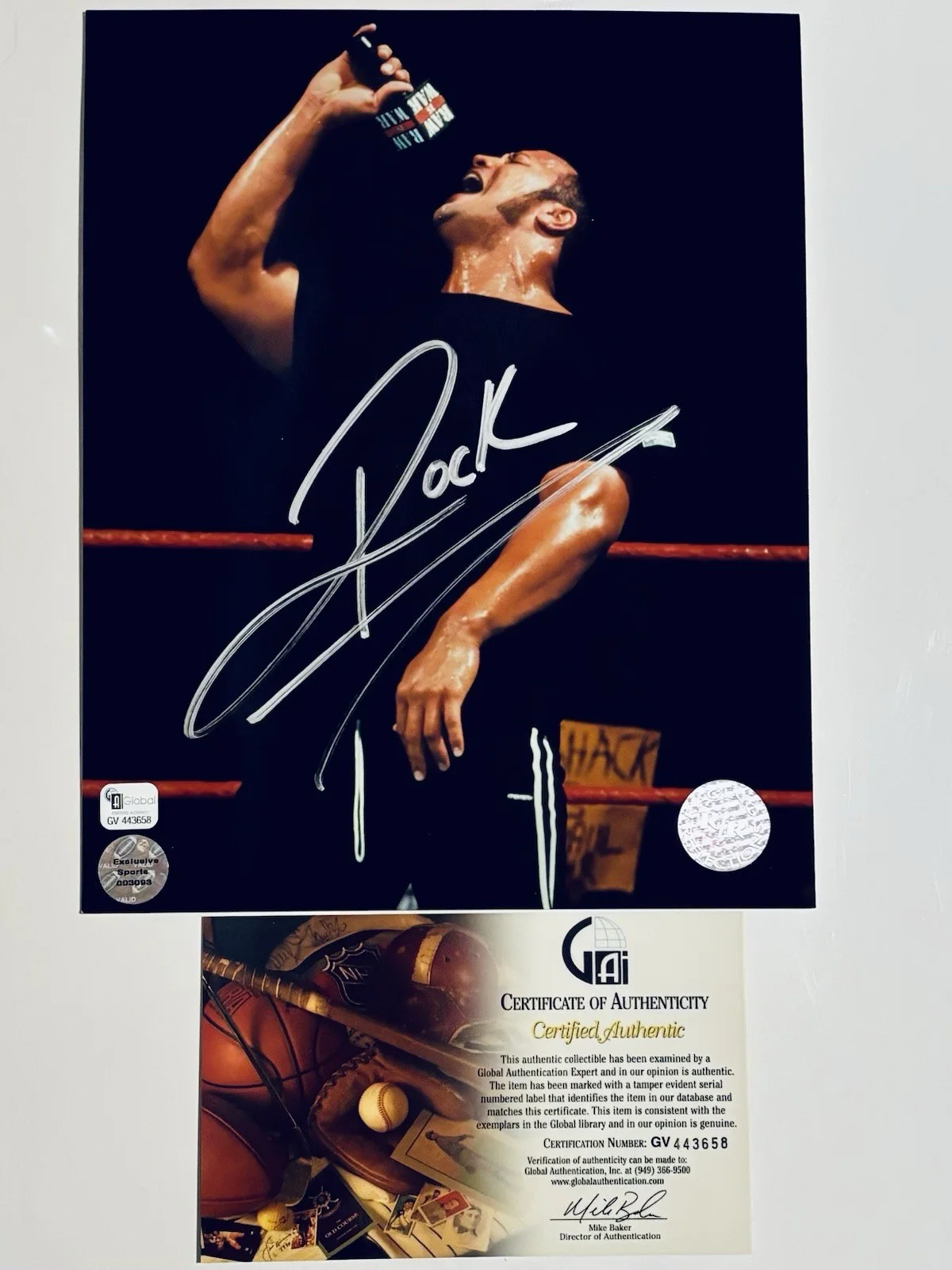 The Rock Signed 8x10 GA, image 5