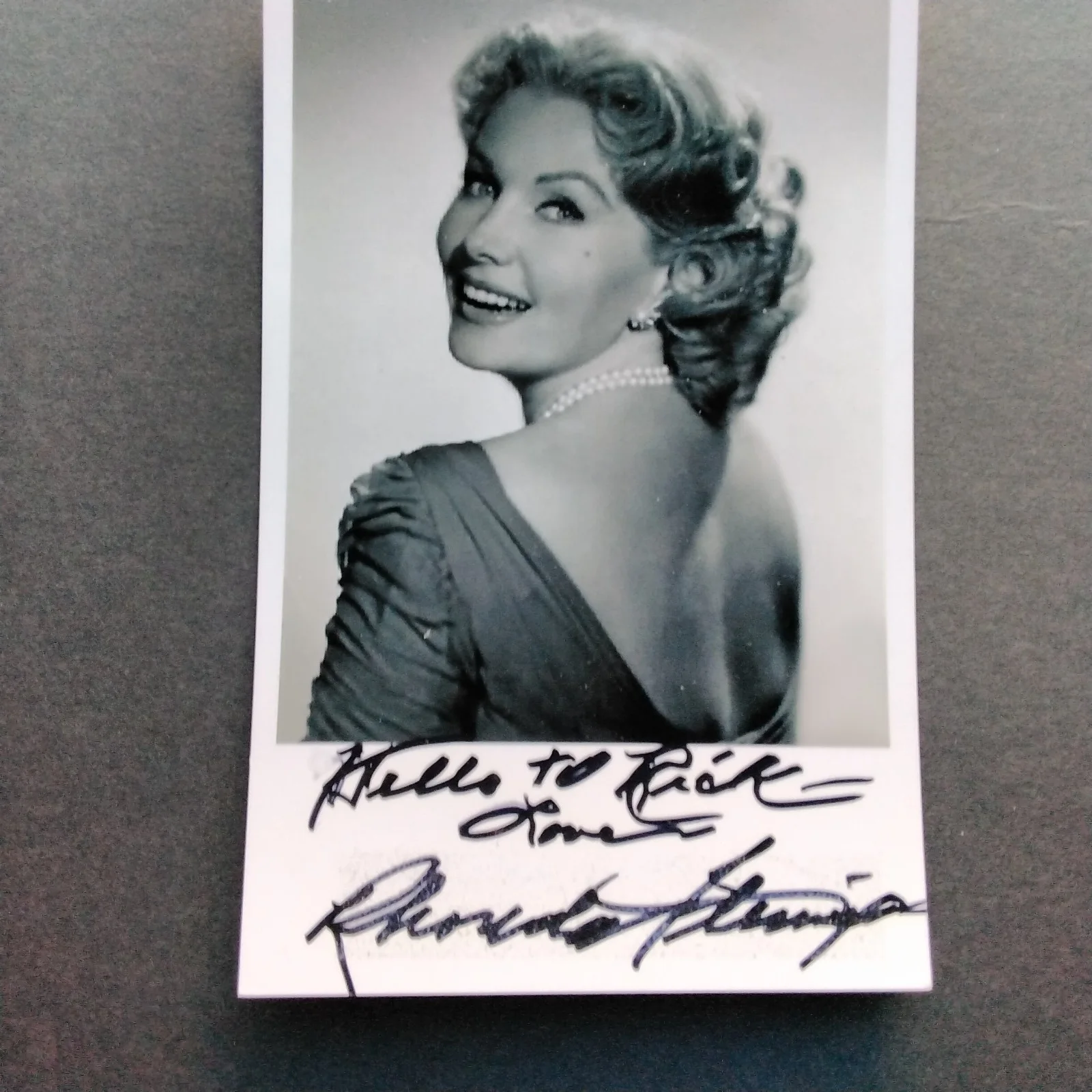 Rhonda Fleming SIGNED Photo 40s Movie Actress Out of The Past King Arthur Court, изображение 2