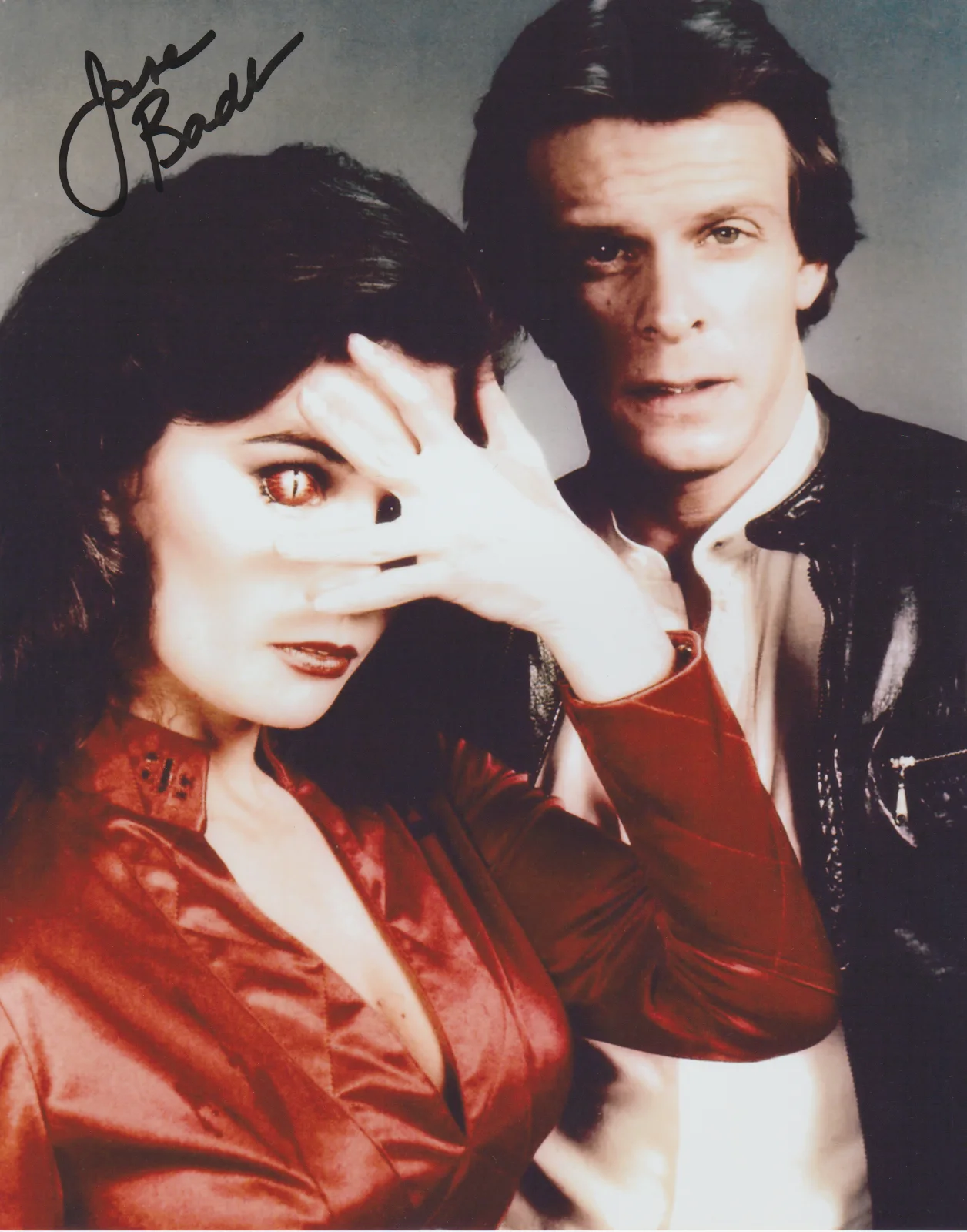 JANE BADLER — JANE BADLER V SIGNED 8X10 COLOR PHOTO AUTOGRAPH SCI-FI TV DIANA