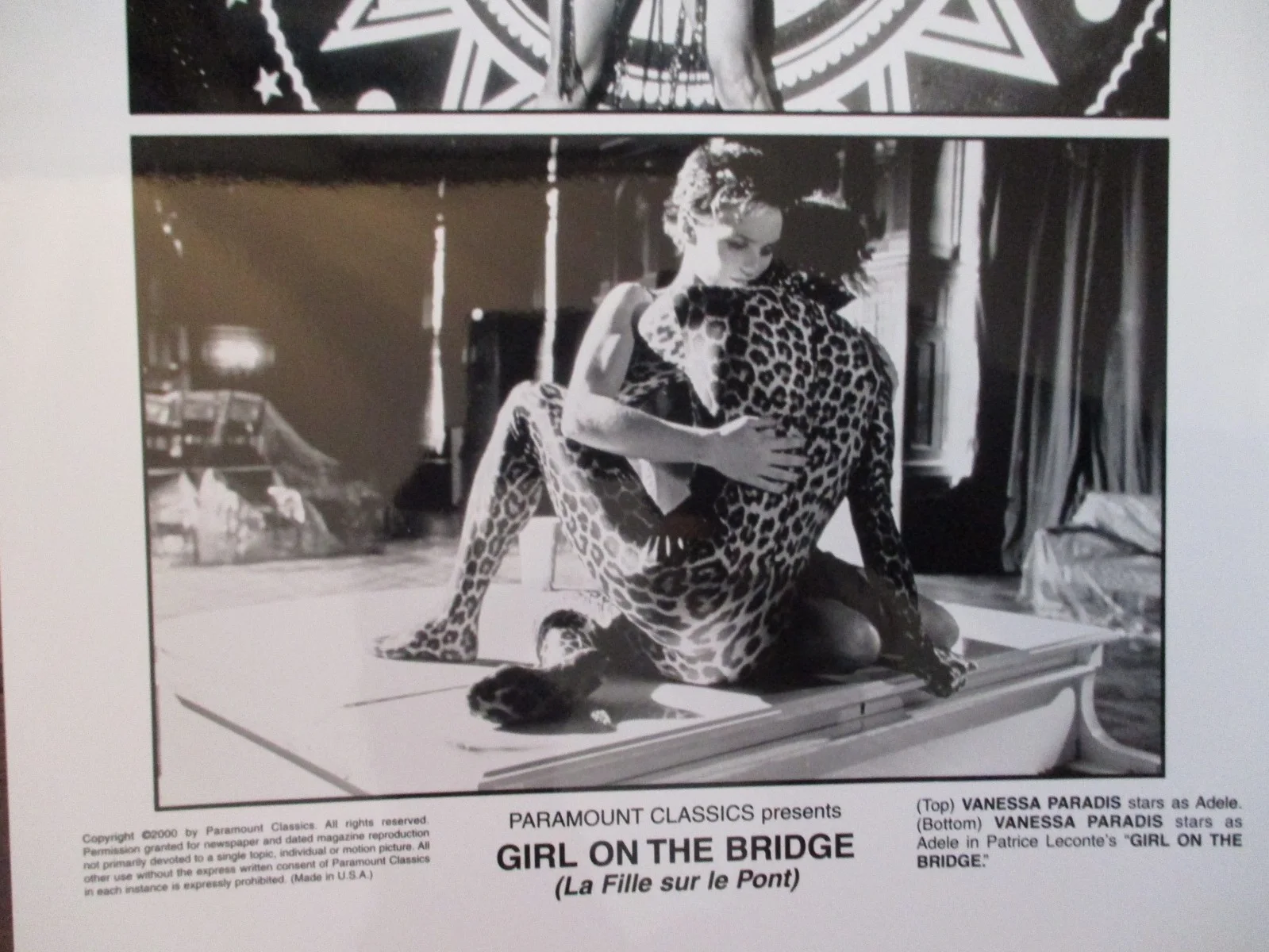 Vanessa Paradis(GIRL ON THE BRIDGE)2000 8 x 10 Glossy Black & White Press Photo, изображение 3
