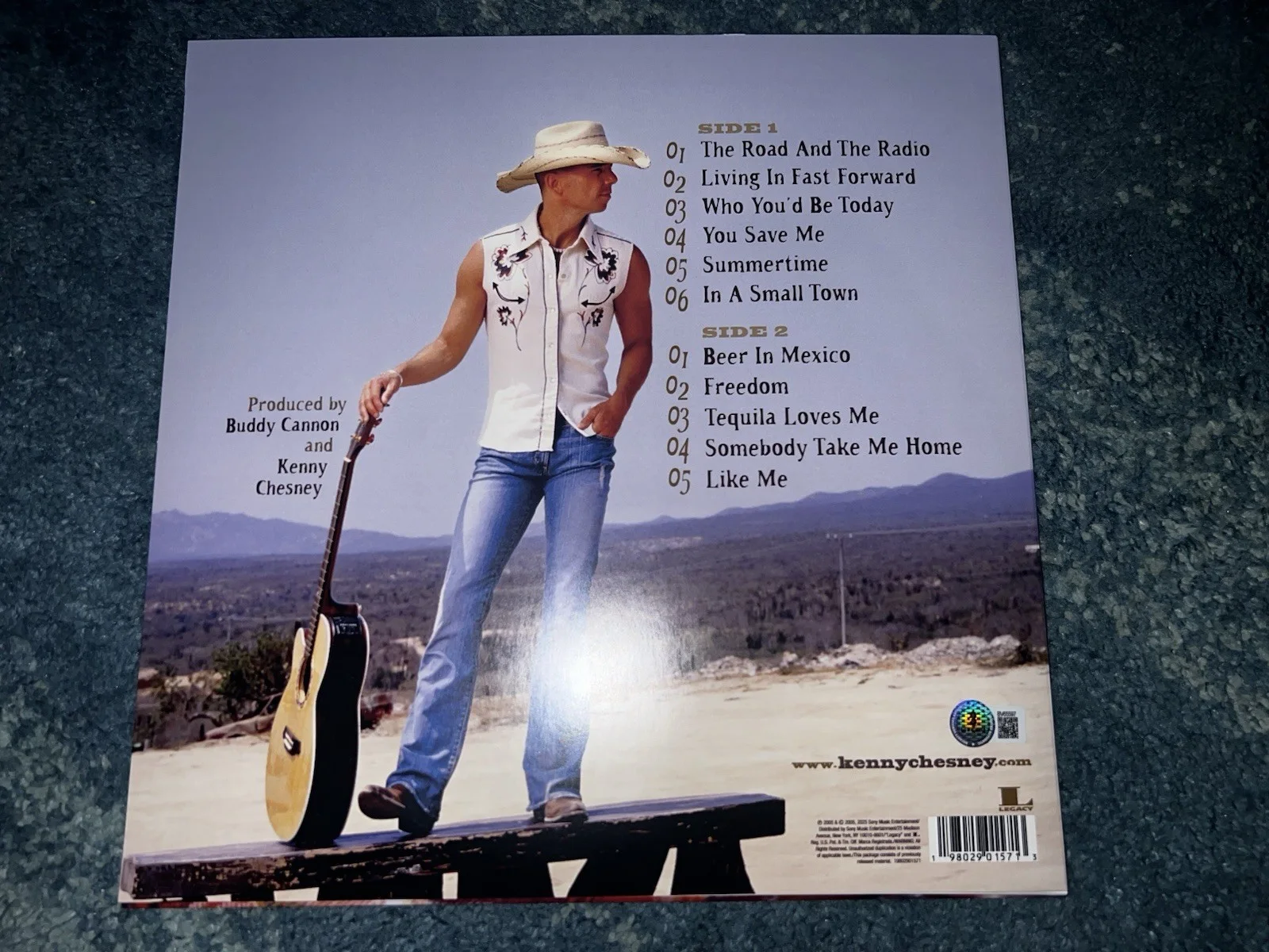 Kenny Chesney Signed The Road And The Radio Vinyl Country Legend Beckett #2, изображение 3