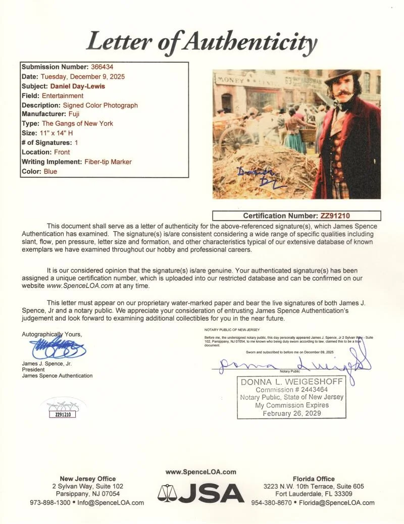 Daniel Day-Lewis — Daniel Day-Lewis Signed Autograph 11x14 Photo - Gangs Bill The Butcher JSA COA, изображение 2