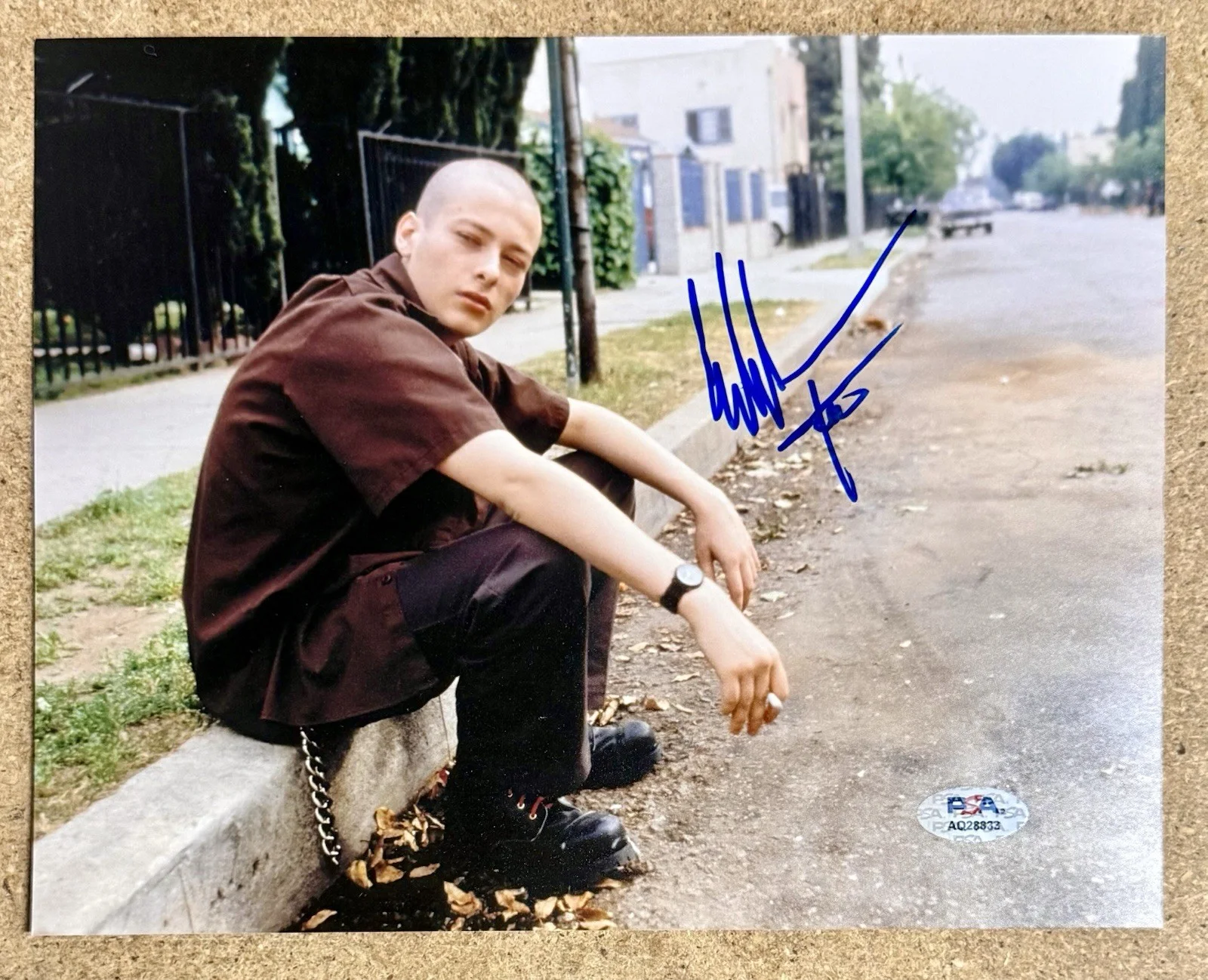 Edward Furlong — Edward Furlong Signed American History X “Danny” 8x10 Photo With PSA/DNA COA
