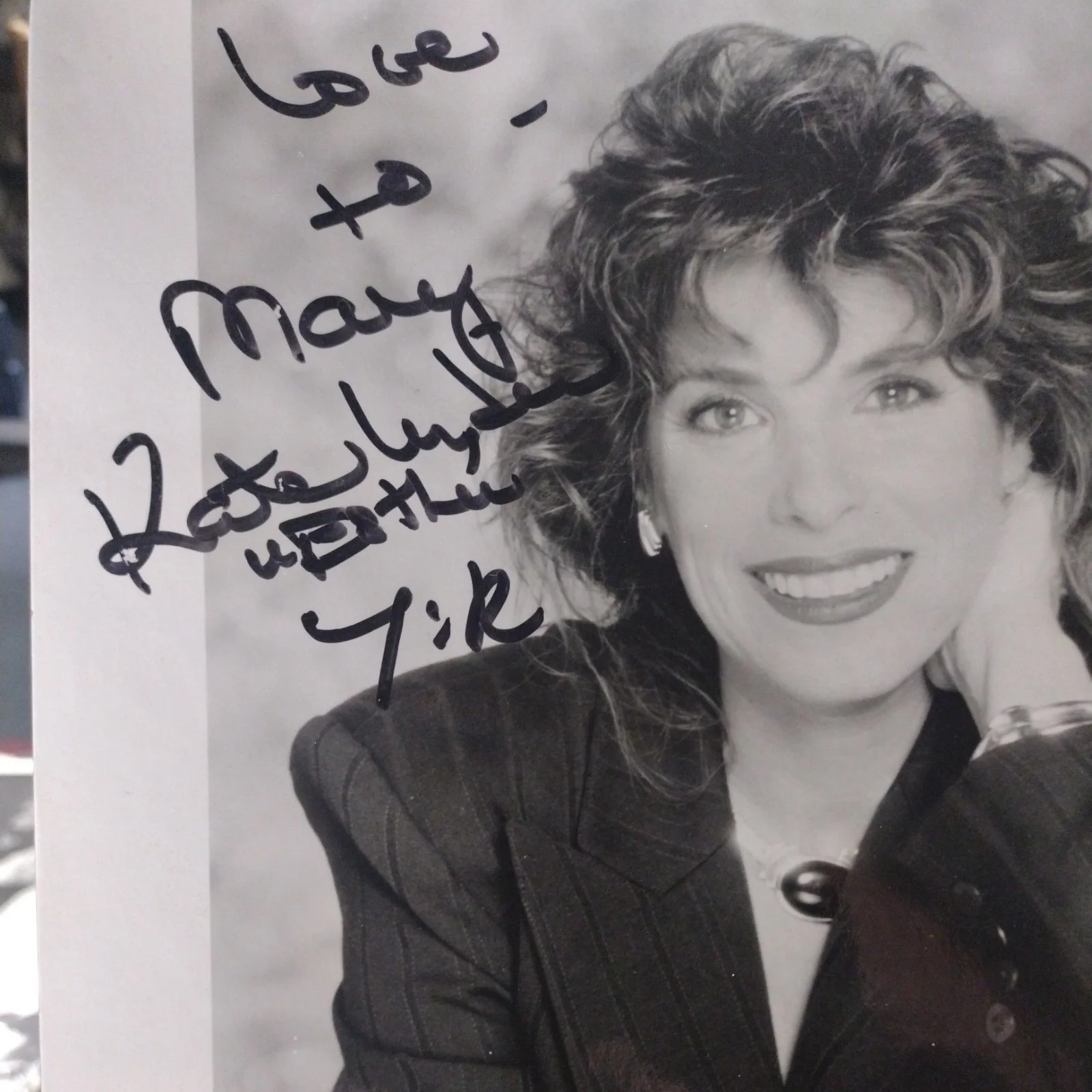 Kate Linder - Signed Autograph Headshot Photo - Young and the Restless, изображение 2
