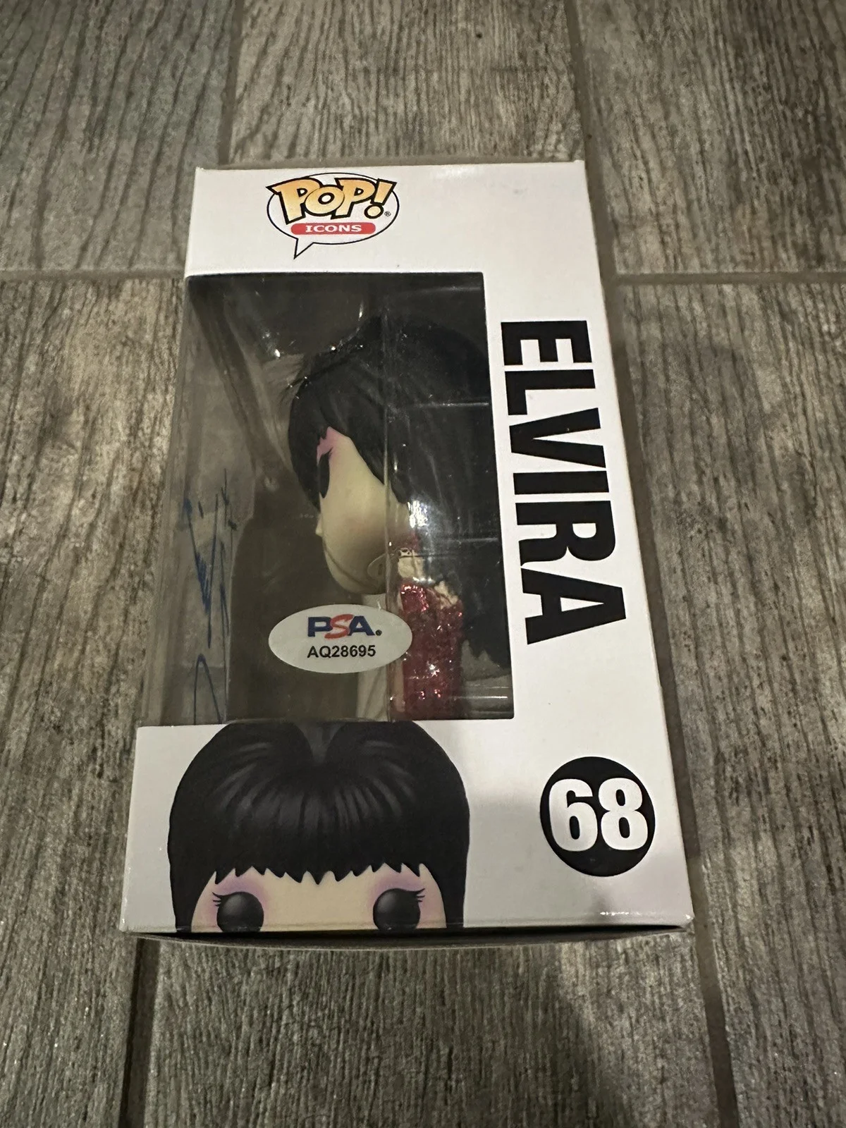 CASSANDRA PETERSON SIGNED ELVIRA FUNKO POP PSA/DNA COA AUTOGRAPHED, image 2