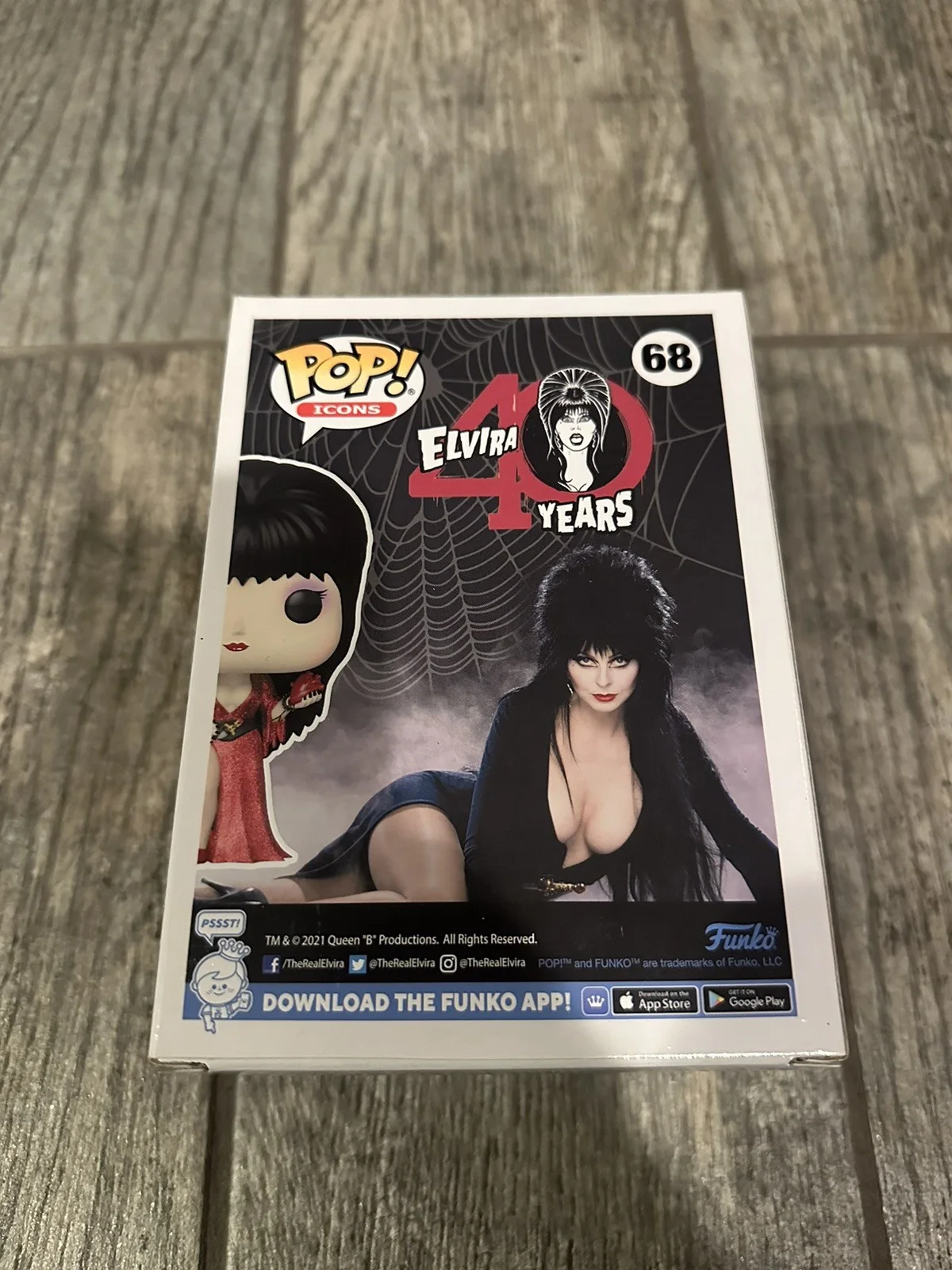 CASSANDRA PETERSON SIGNED ELVIRA FUNKO POP PSA/DNA COA AUTOGRAPHED, image 4