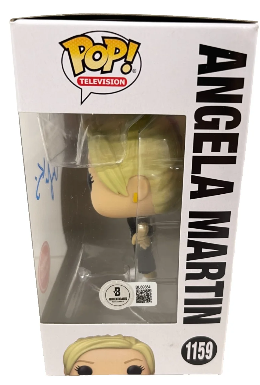 angela Kinsey — Angela Kinsey Signed Angela Martin Funko The Office Authentic Autograph Beckett, изображение 2