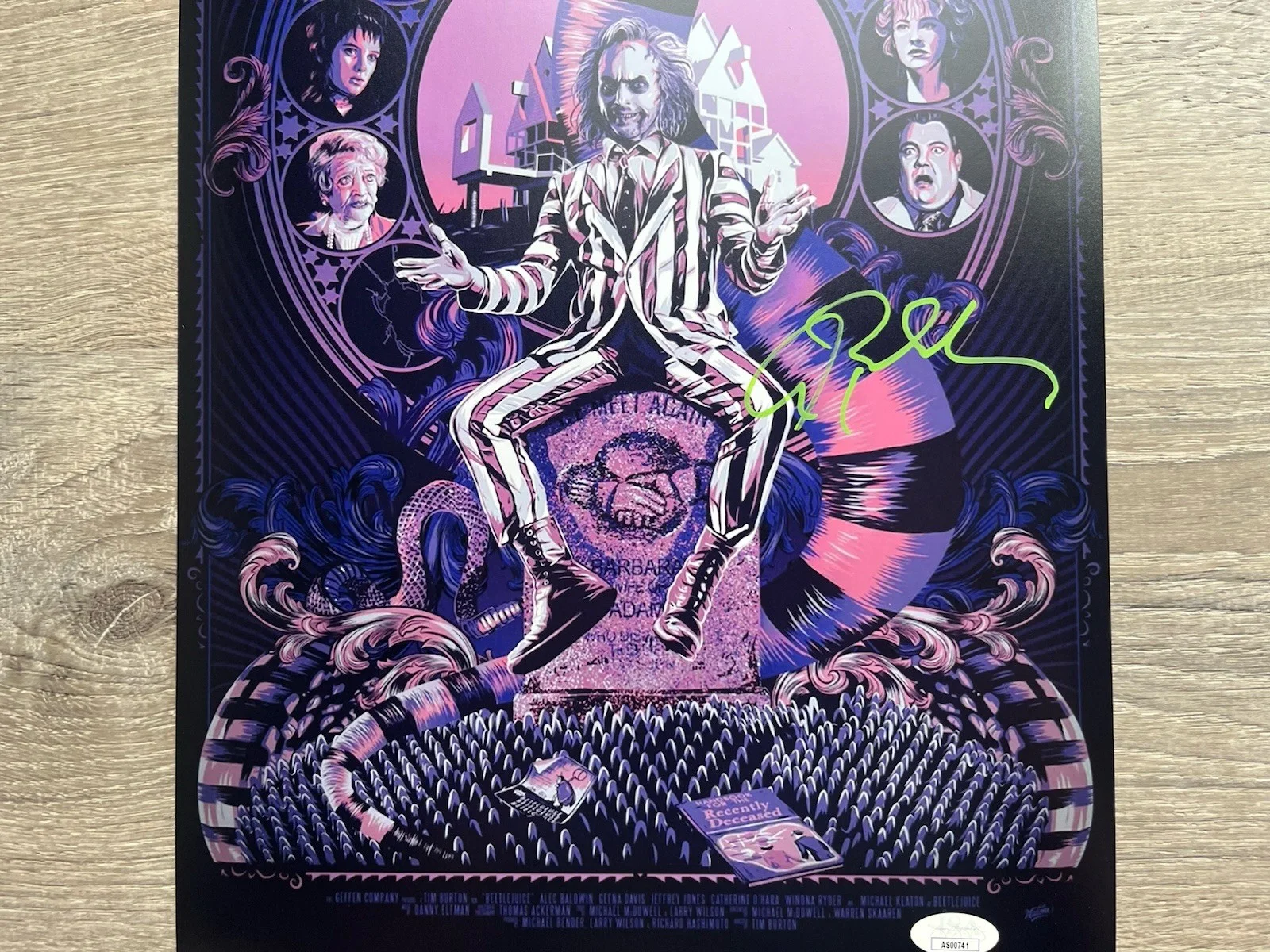 Alec Baldwin — Alec Baldwin Signed Beetlejuice 11x17 Photo JSA COA Adam Maitland Horror Auto, изображение 4