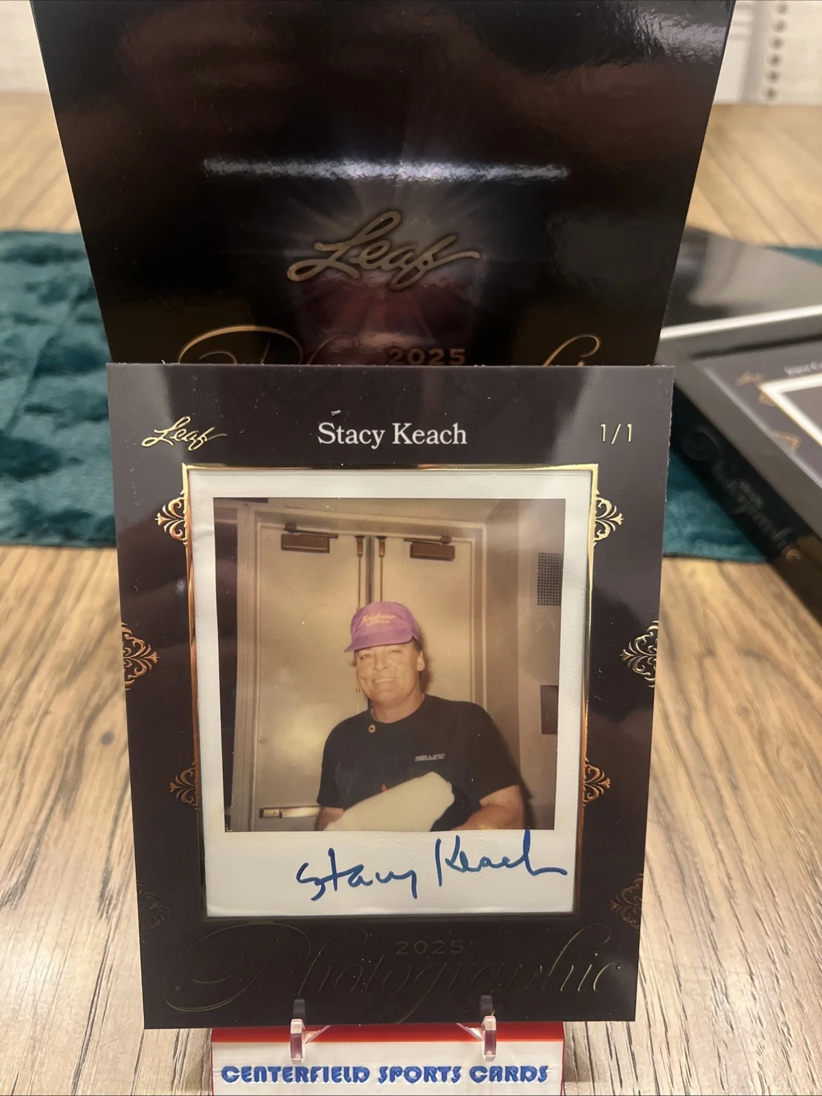 2025 Leaf Photographic Stacy Keach Autograph 1/1, image 2