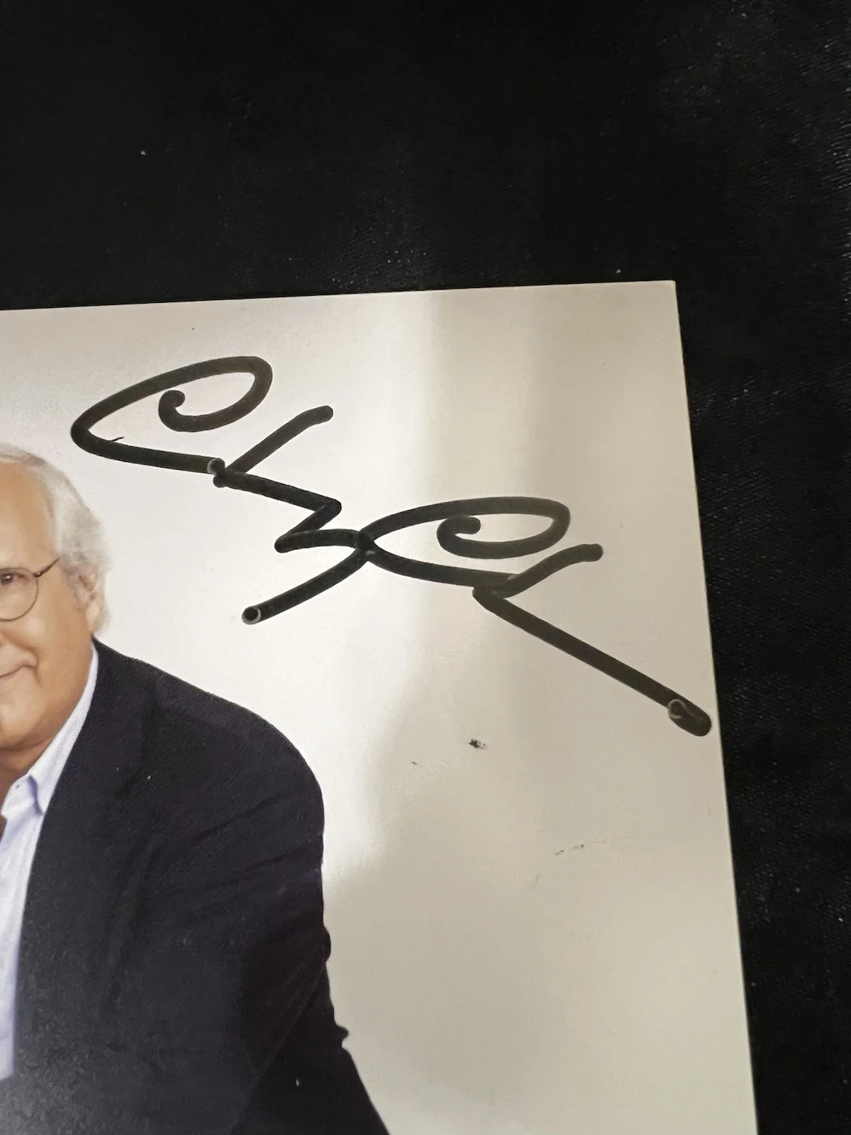 CHEVY CHASE SIGNED AUTOGRAPHED 5x7 COLOR PHOTO----W/COA........, изображение 3