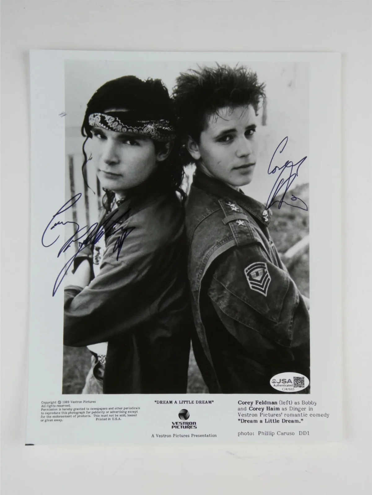 Corey Feldman — Corey Feldman Corey Haim Signed 8x10 Promo Photo Dream A Little Dream JSA COA, изображение 2