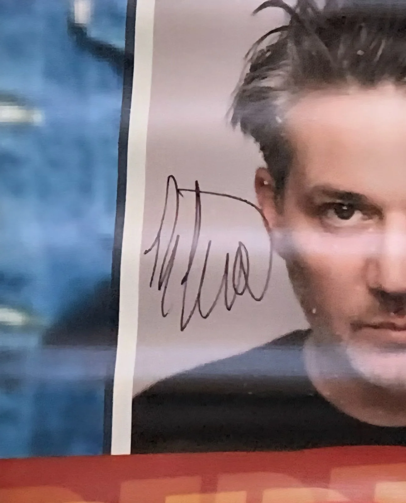 Ryan Lambert — Ryan Lambert SIGNED! 36x48 Vinyl Banner Spooky Empire 2024 The Monster Squad, изображение 2