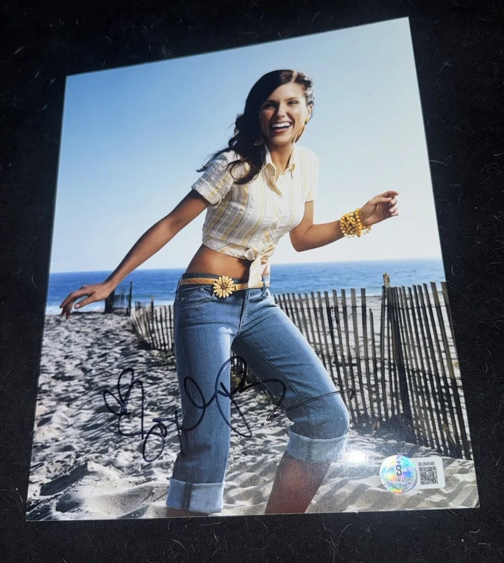 Sophia Bush — Sophia Bush signed 8x10 photo poster sexy hot One Tree Hill BAS Brooke Davis