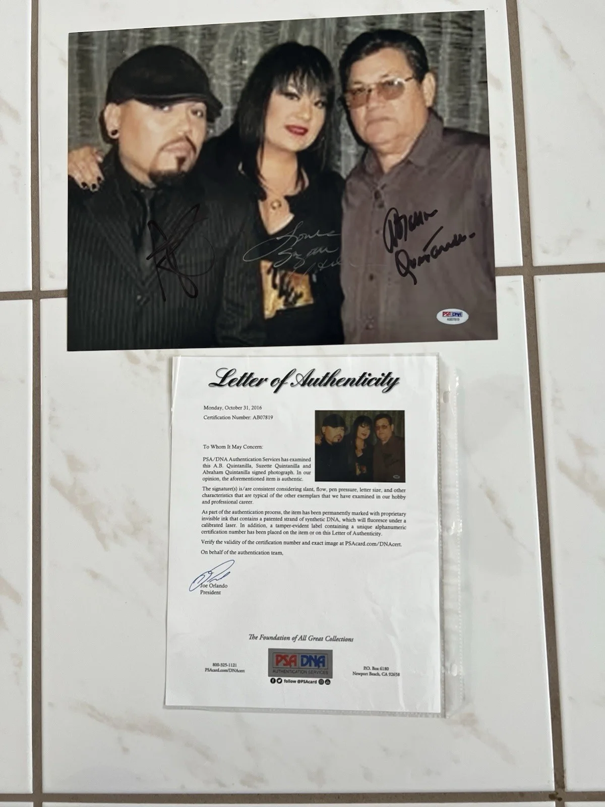 Abraham Quintanilla, Suzette Quintanilla, A.B. Quintanilla — Abraham Quintanilla, Suzette Quintanilla And A.B. Quintanilla 11 X 14 PSA/DNA, image 4