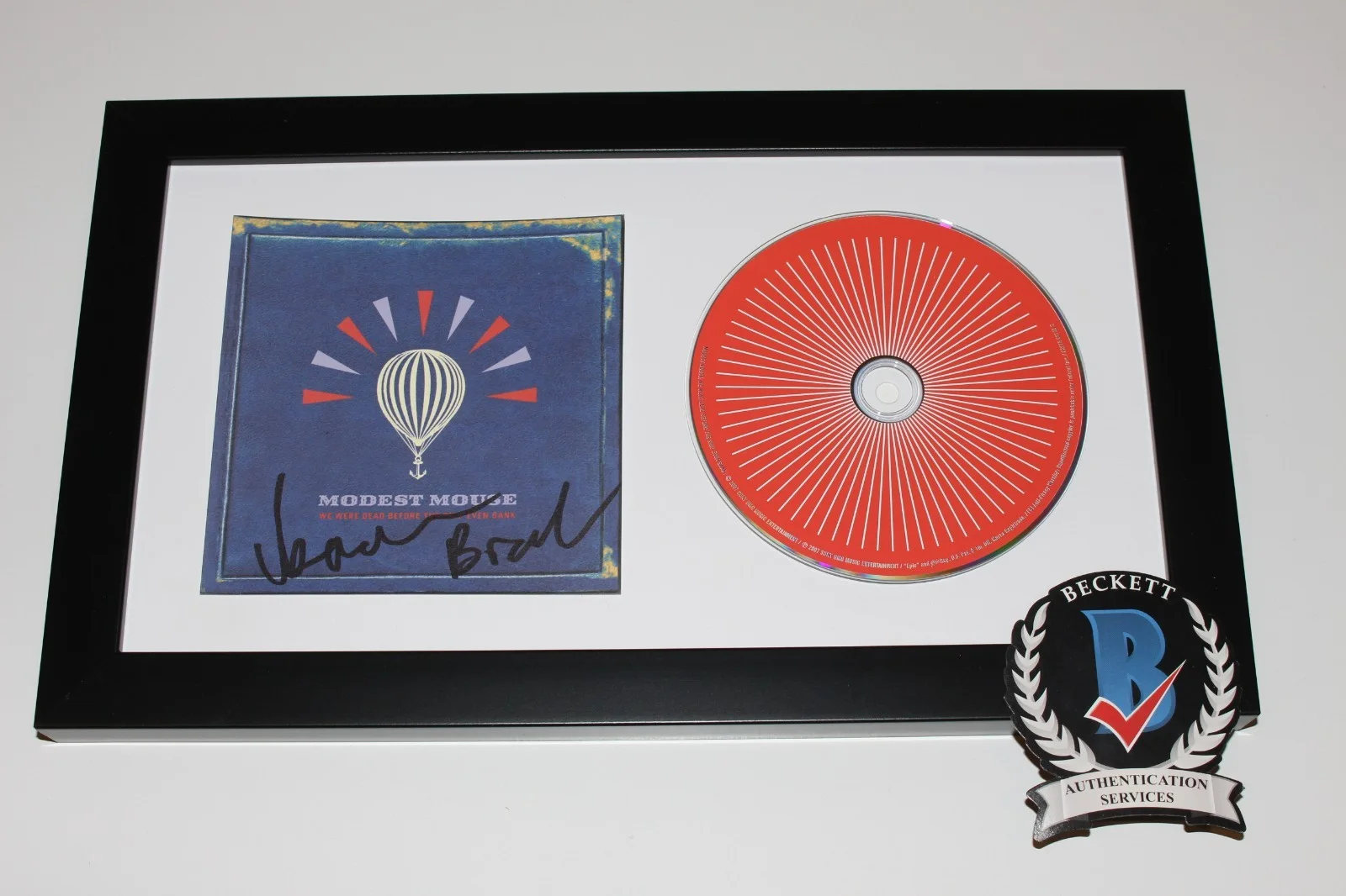 ISAAC BROCK MODEST MOUSE SIGNED FRAMED WE WERE DEAD BEFORE THE SHIP CD 1 BECKETT, image 3