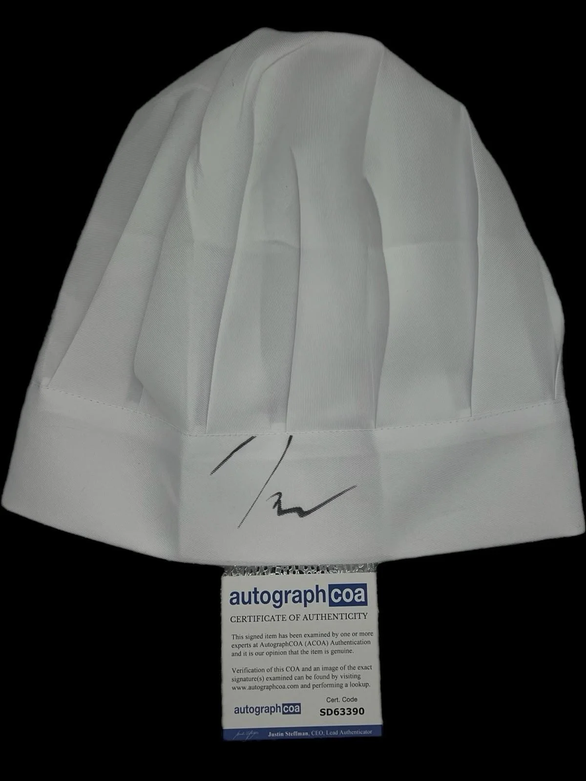 JEREMY ALLEN WHITE SIGNED YES CHEF HAT THE BEAR CARMY - ACOA COA + PROOF, изображение 2