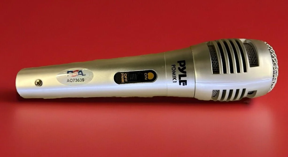 CHIEF KEEF SIGNED MICROPHONE LOVE SOSA FANETO DRAKE AUTOGRAPH - PSA/DNA COA, image 2