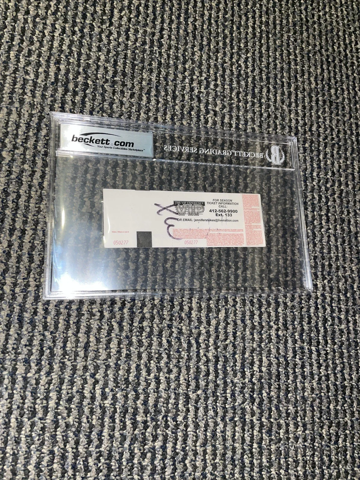 Huey Lewis Signed Slabbed Beckett Authentic Autographed Ticket Chicago 7/21/2006, изображение 3