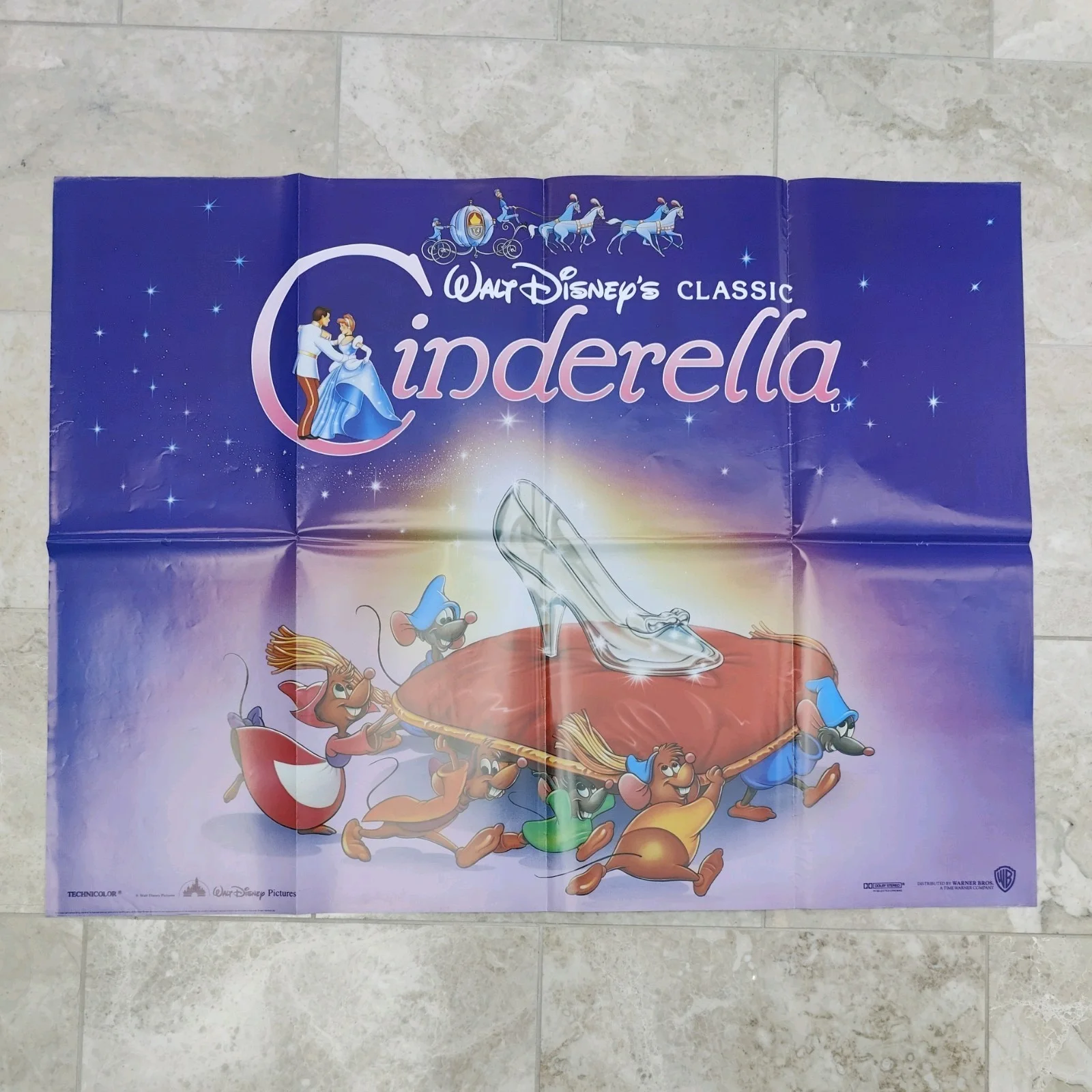 Disney Cinderella 1991 Re-Release Slipper Vintage 40"x30" UK Quad Poster Folded, изображение 2