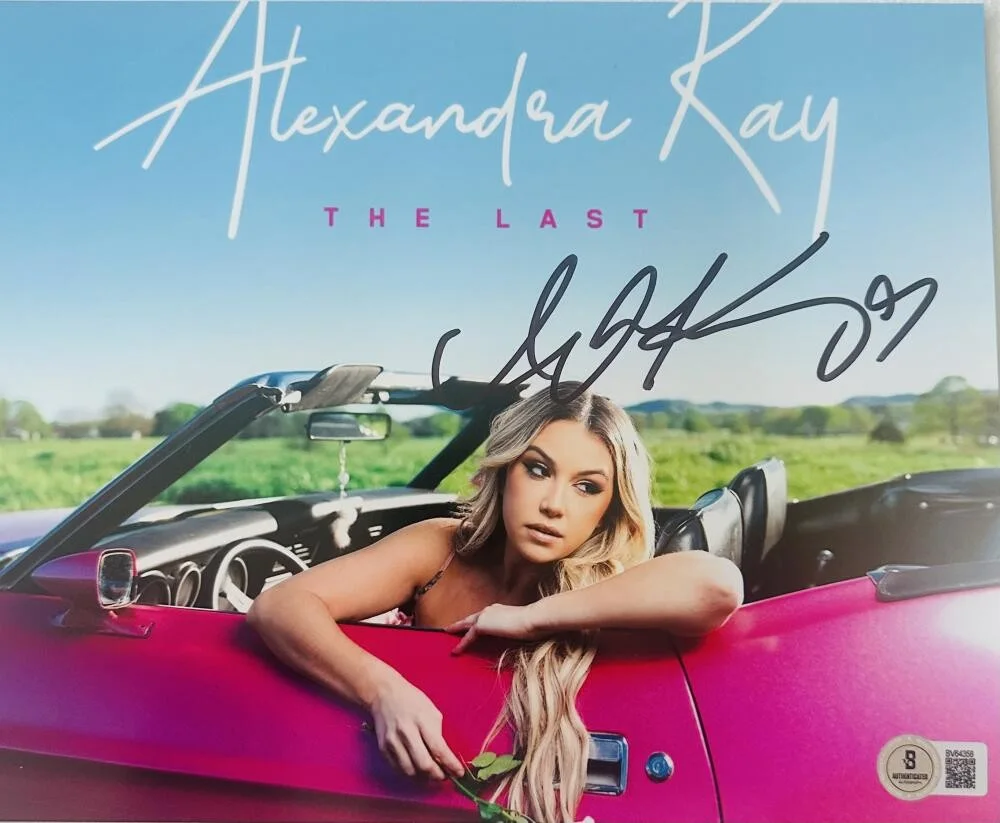 ALEXANDRA KAY — ALEXANDRA KAY SIGNED 8X10 PHOTO COUNTRY MUSIC SECOND WIND AUTOGRAPH BAS J58