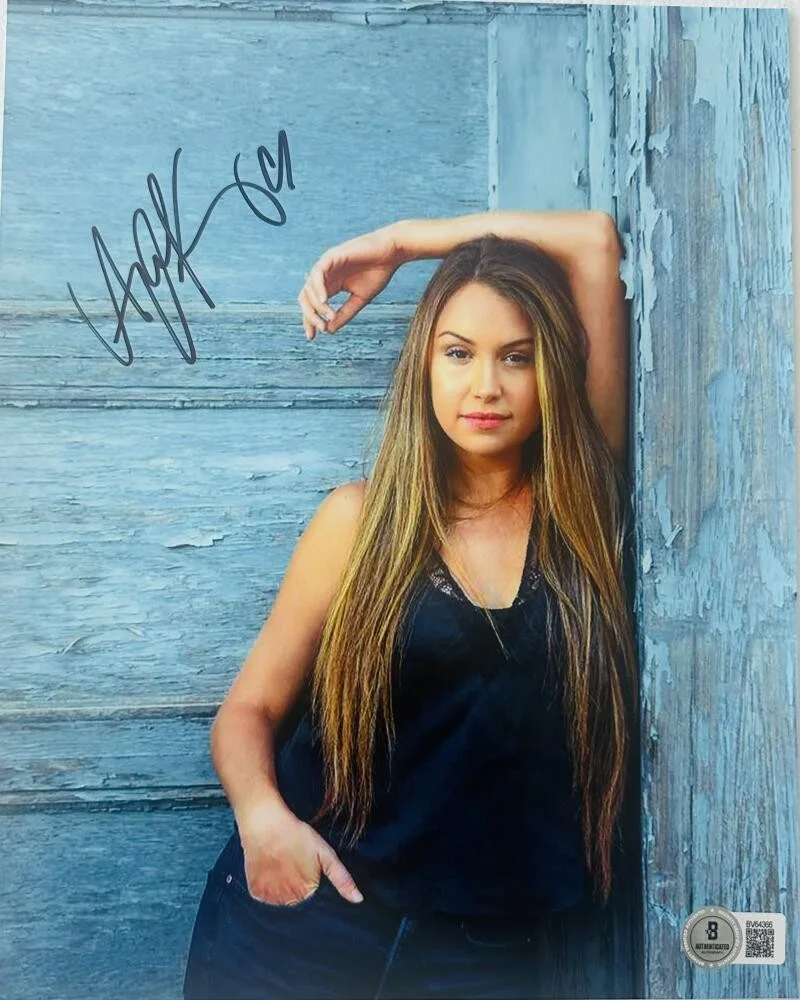 ALEXANDRA KAY — ALEXANDRA KAY SIGNED 8X10 PHOTO COUNTRY MUSIC SECOND WIND AUTOGRAPH BAS K66