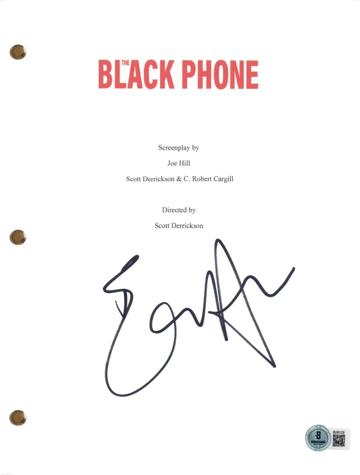 Ethan Hawke — Ethan Hawke Signed The Black Phone Movie Script Short Story Horror Beckett COA