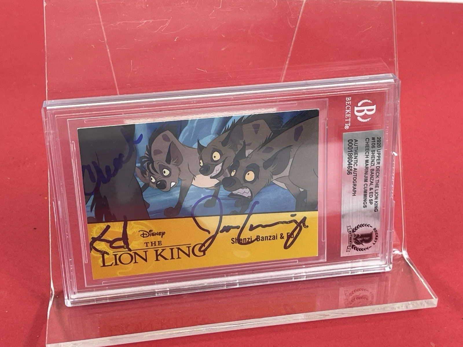 Cheech Marin, Jim Cummings — Cheech & Jim Cummings signed Lion King teasing Card Beckett Slabbed, изображение 2