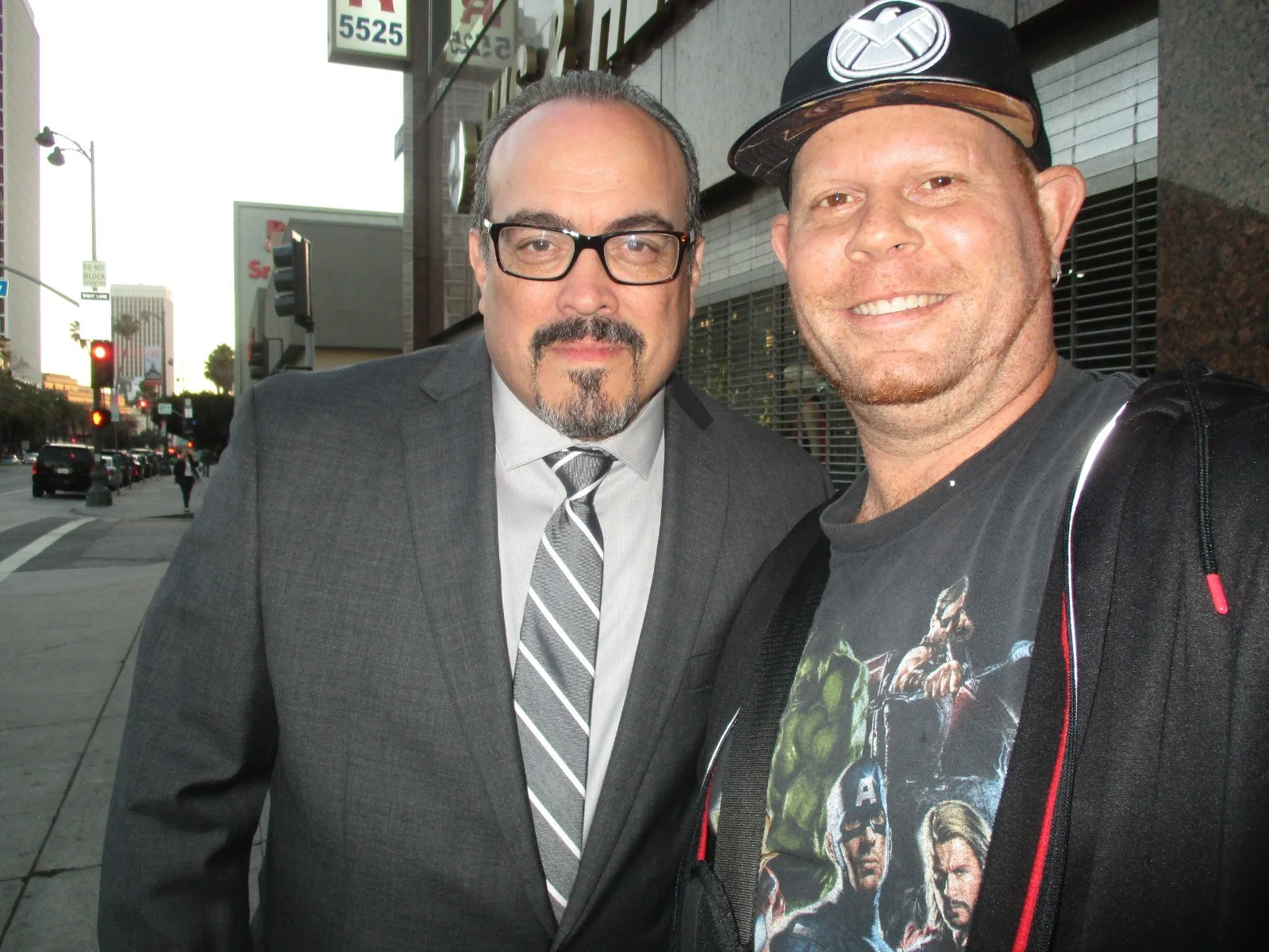 DAVID ZAYAS — David Zayas Dexter matted signed index card with photo 11x17 #1 Angel Batista, изображение 3