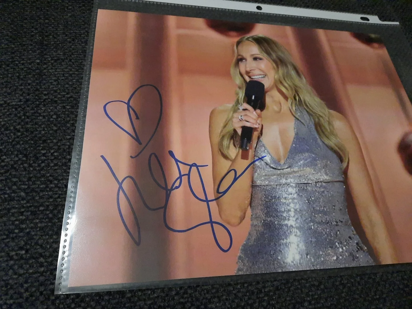 Nikki Glaser — Nikki Glaser Comedian Signed 8x10 Autographed Photo JSA Certified Hot Comedian, image 2